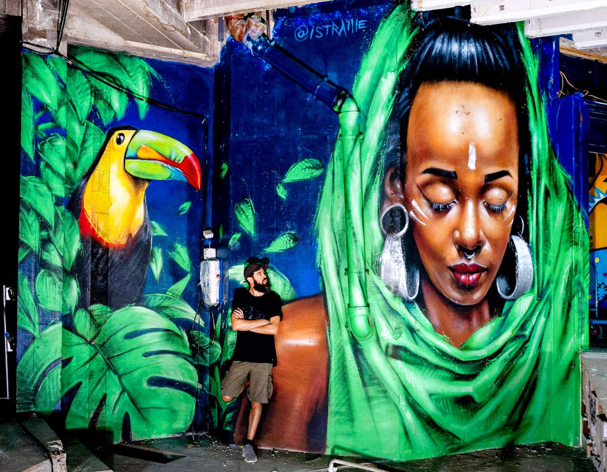 Istraille&mdash;Zoo Art show
