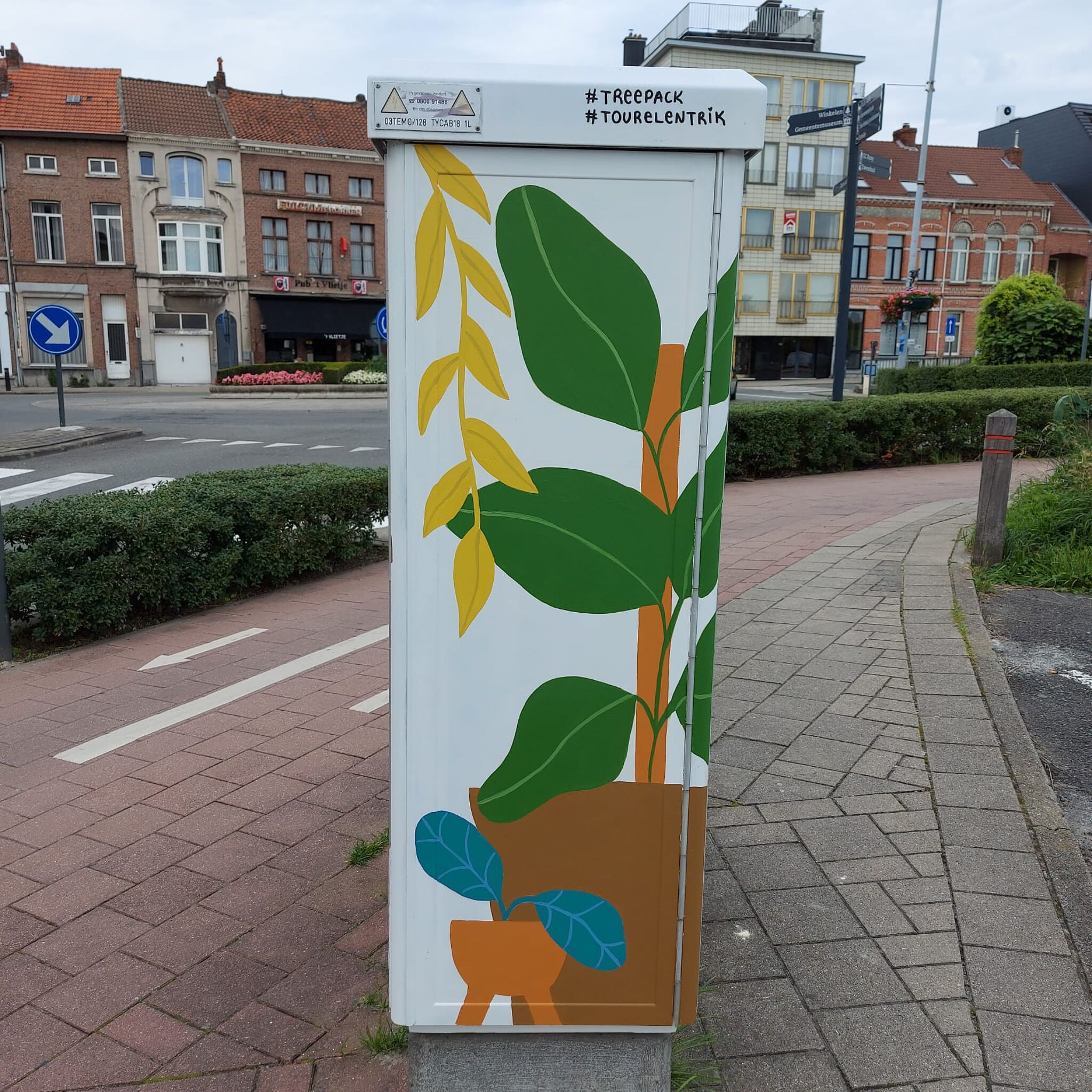 Sofie Joblin&mdash;Tour Elentrik - Plantjes in huis