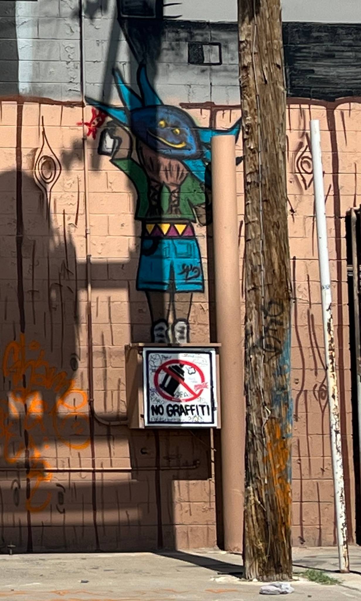 Unknown - El Paso&mdash;No Graffiti