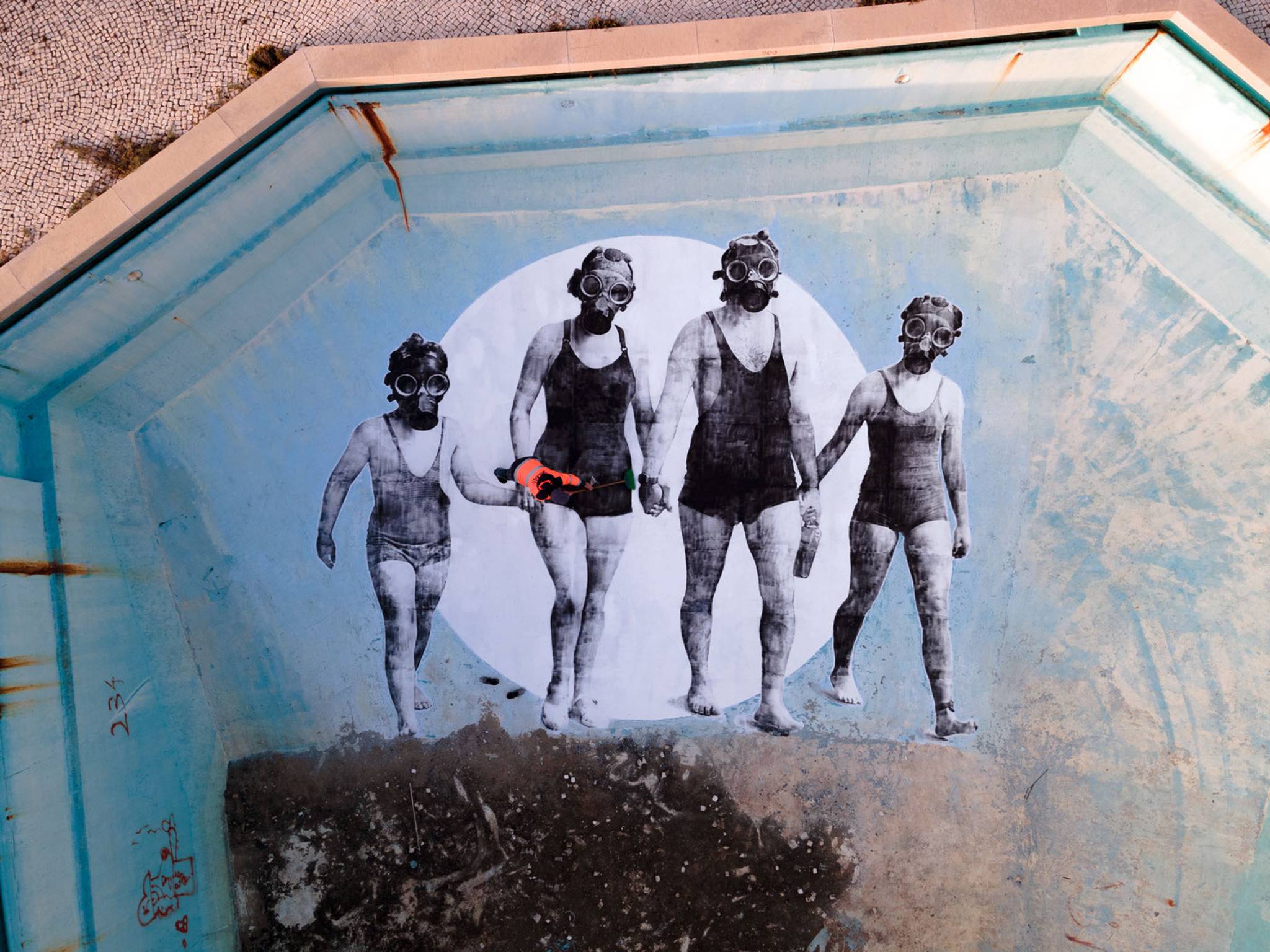 Ricardo Romero&mdash;"behind our masks"