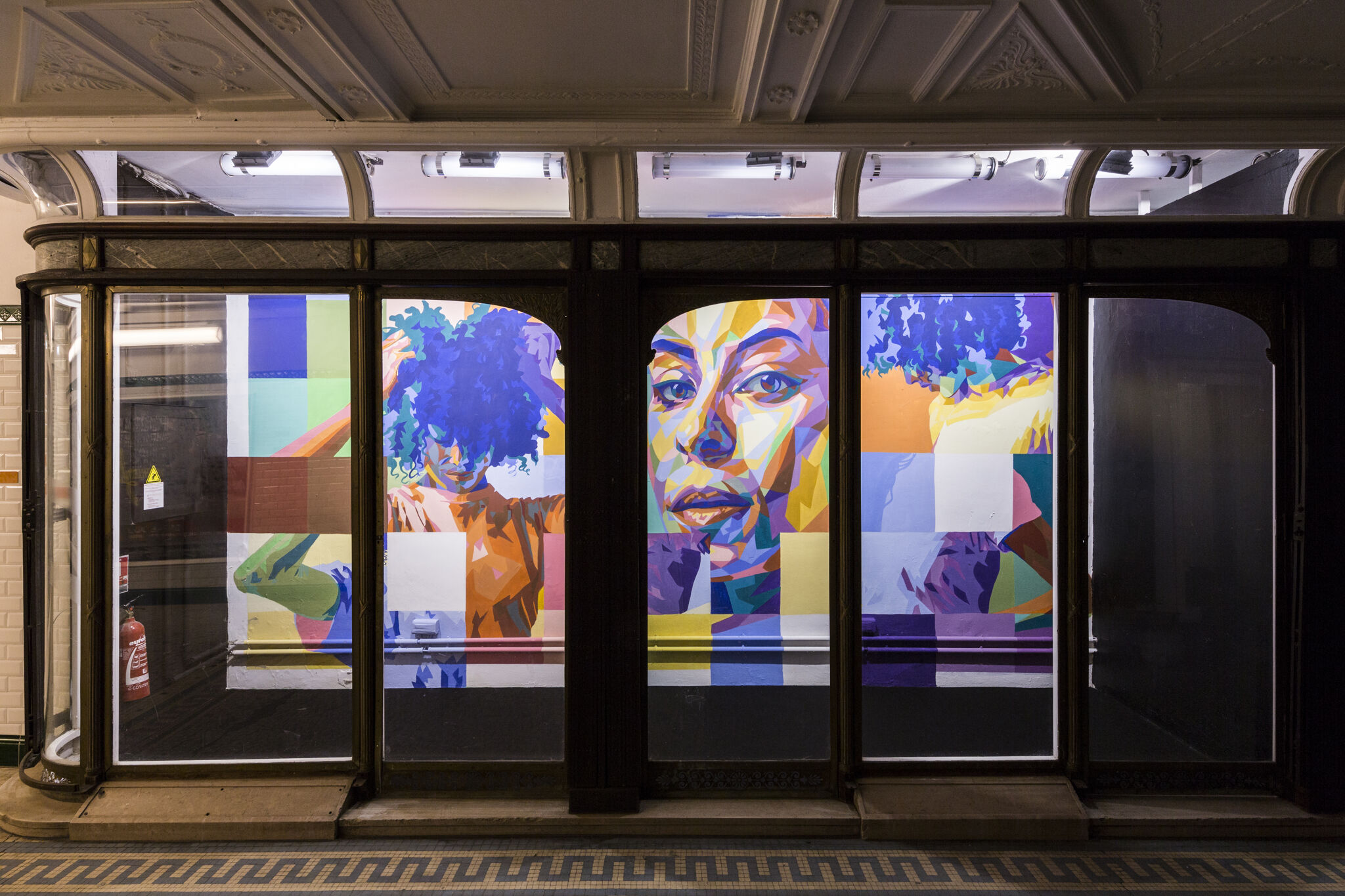 &mdash;Galerie Valois