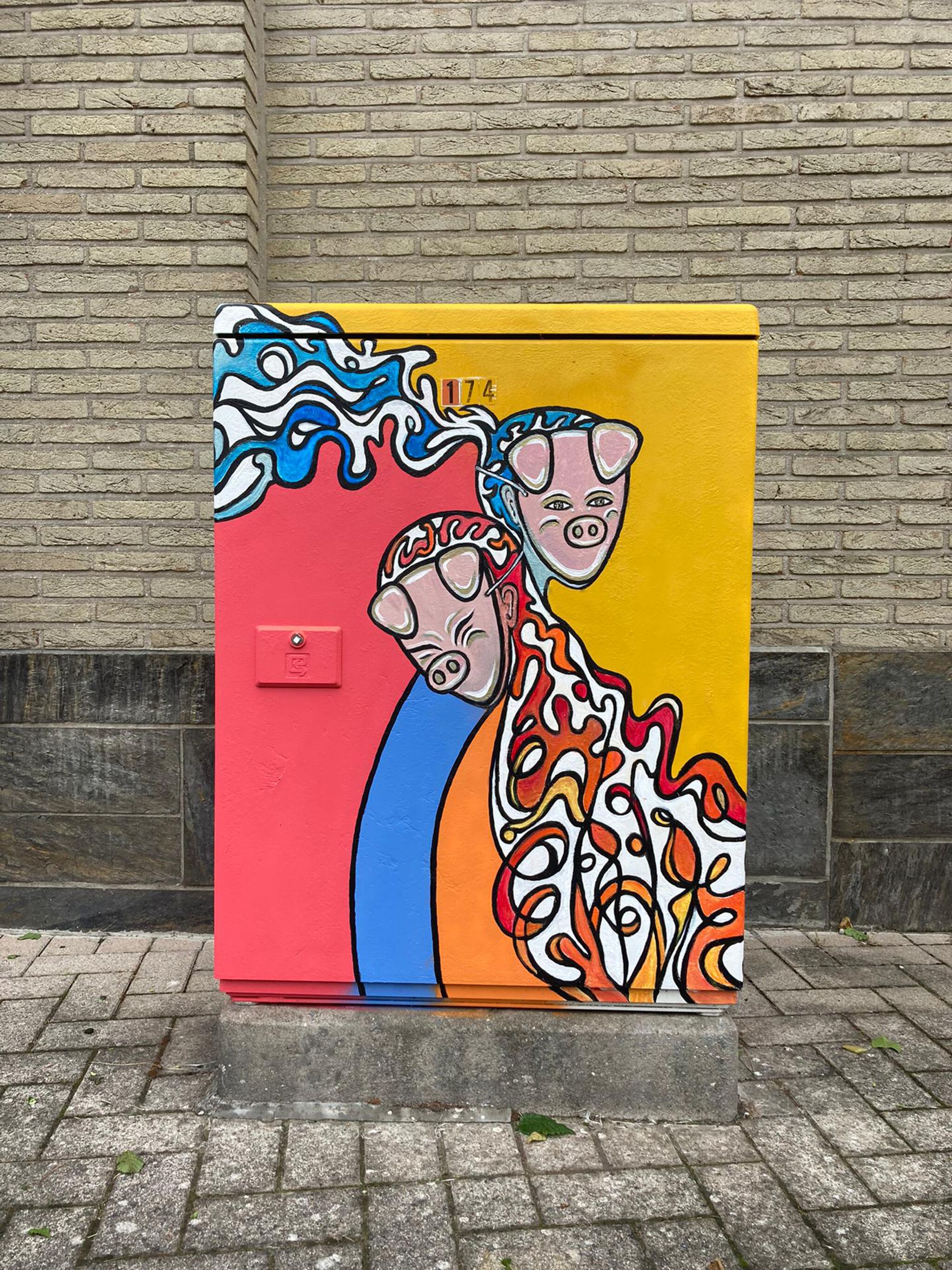 Sarina Mannaert&mdash;Tour Elentrik - Les amants de cochon