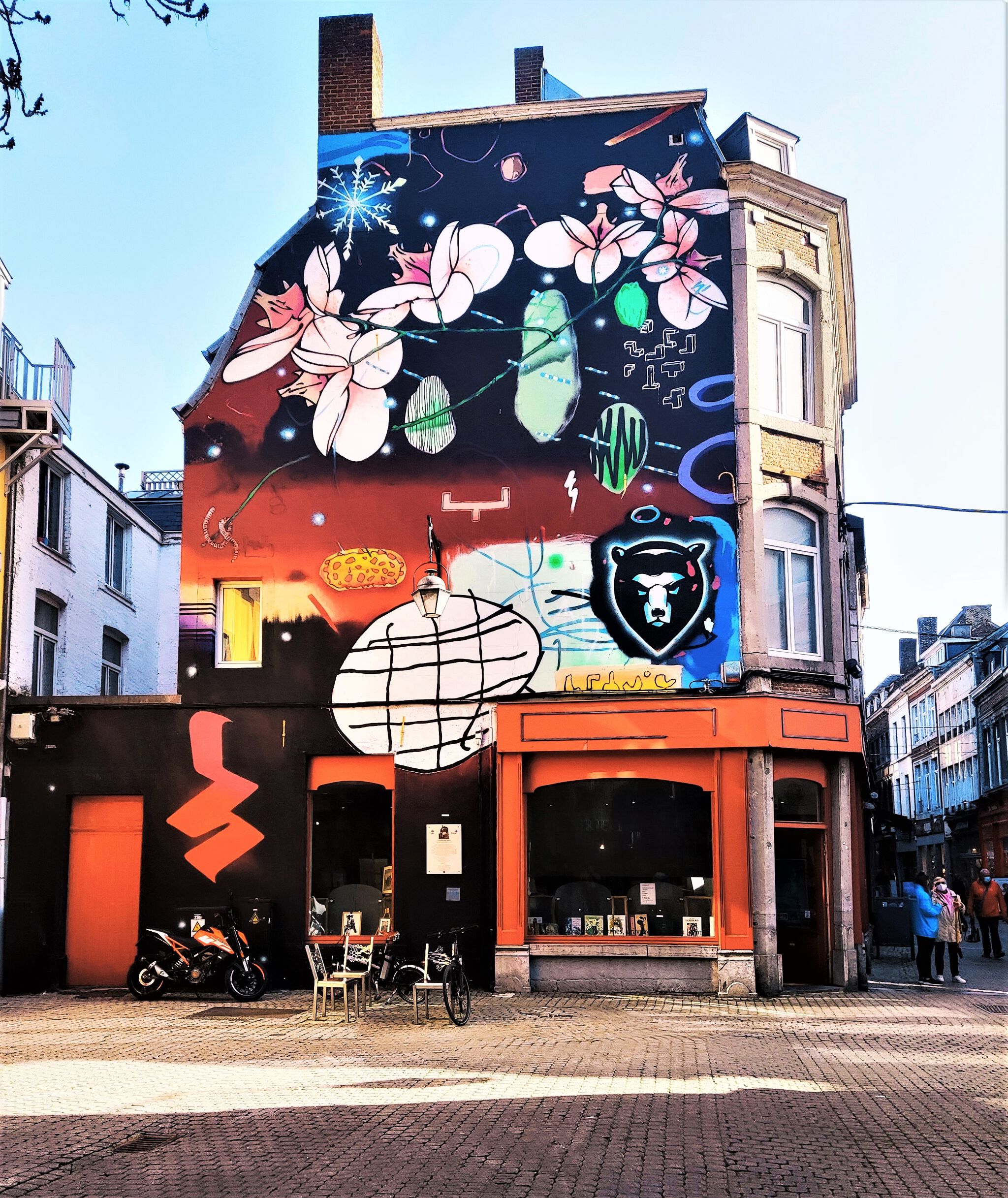 Propaganza Crew, DAN BRAULT&mdash;Des fleurs pour Namur