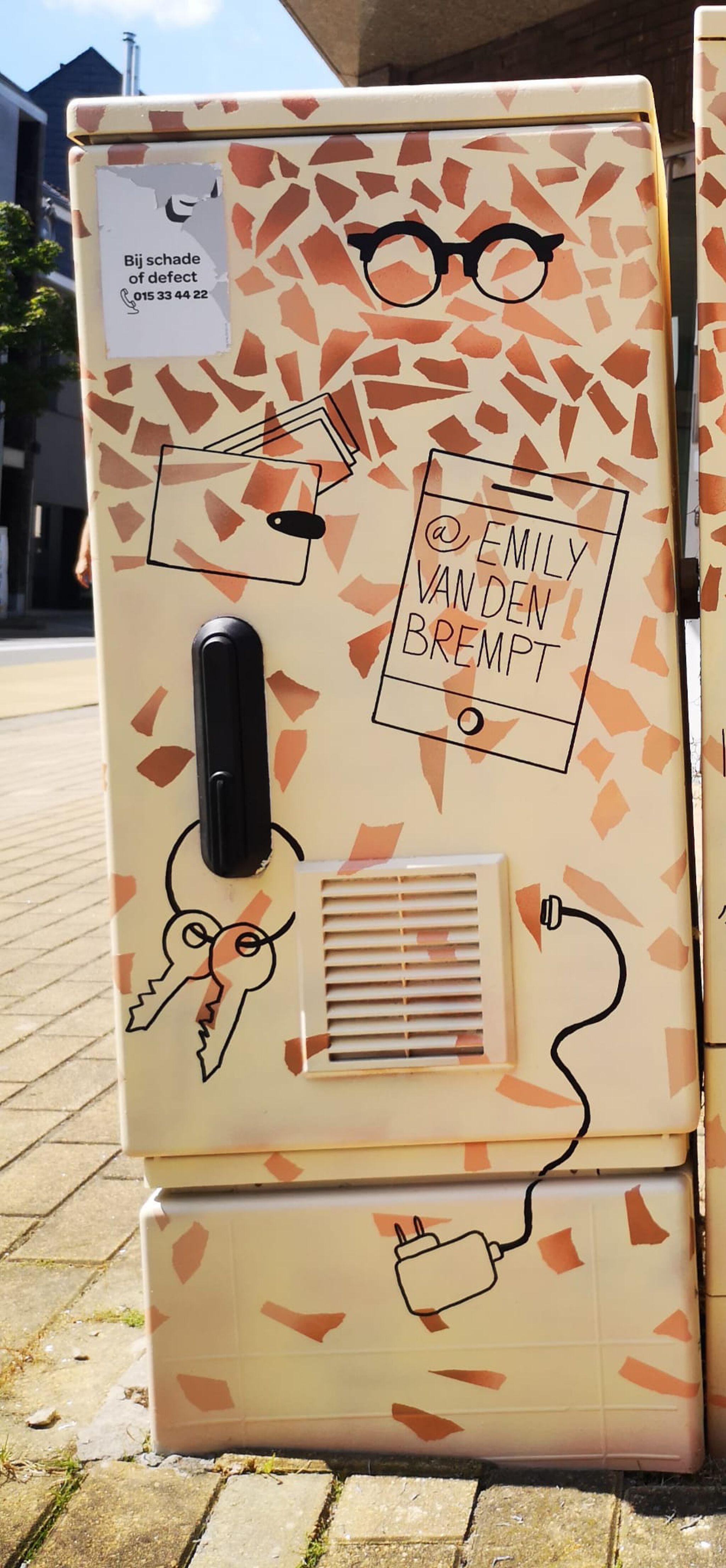 Emily Van den Brempt&mdash;Tour Elentrik - (Mo)Res Perditos