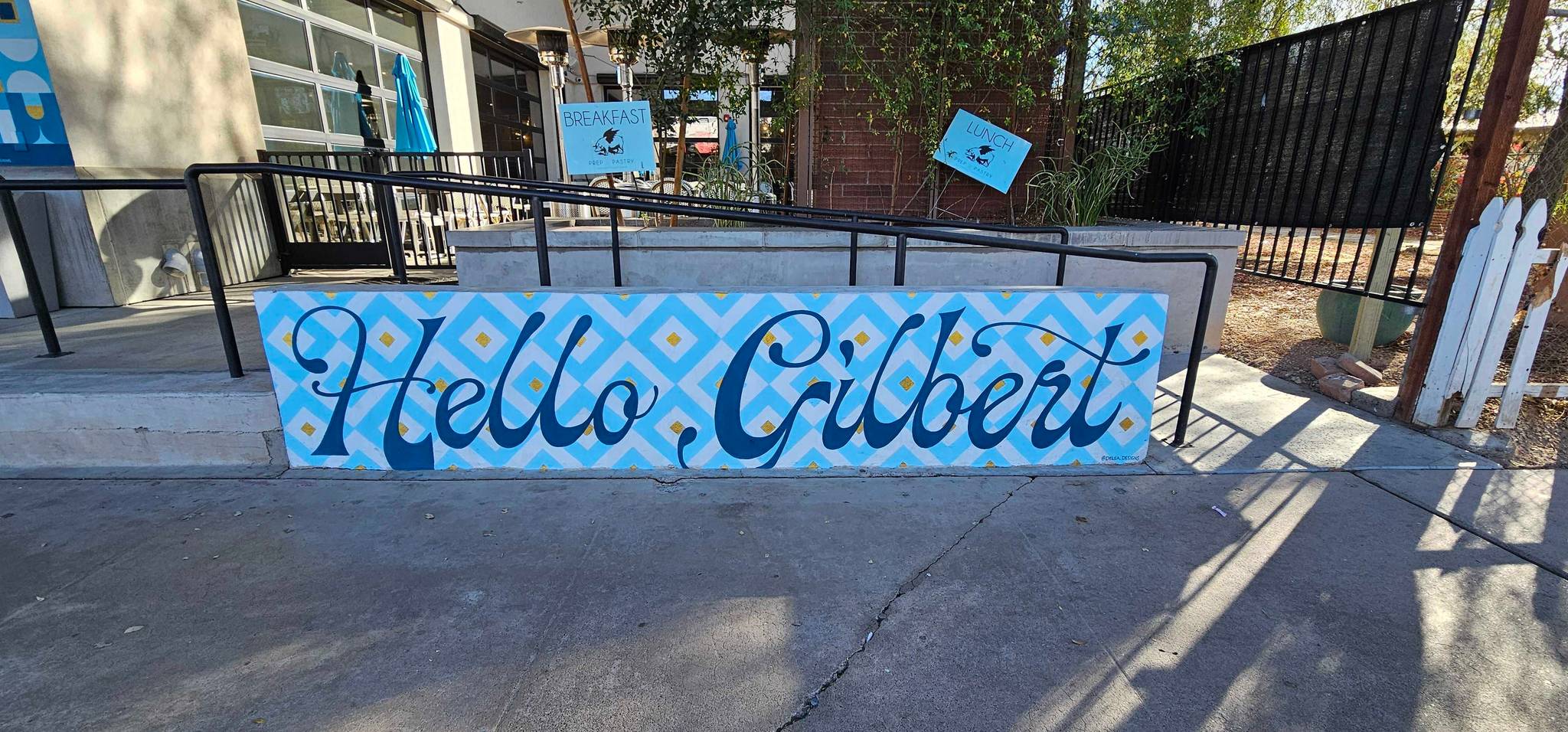 Delsa Designs&mdash;Hello Gilbert
