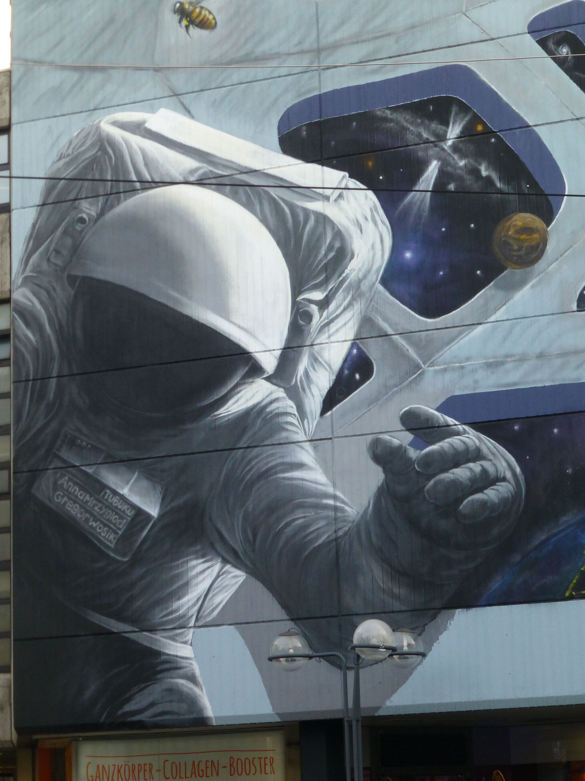 TUBUKU, Anna Mrzyglod, Gregor Wosik &mdash;Space Station Krefeld