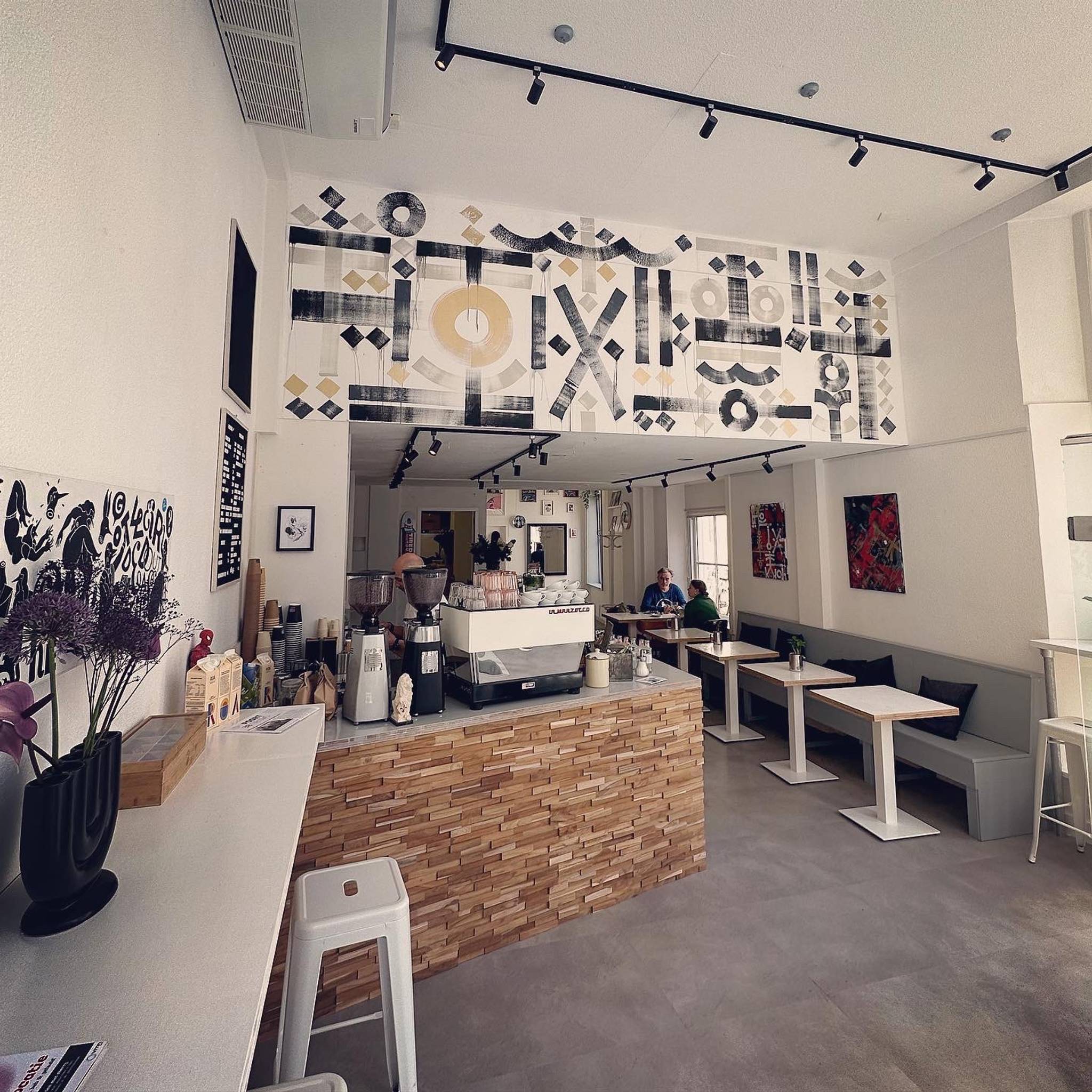 Dominique | Cookie Deaux ART&mdash;Momentum (indoor mural)