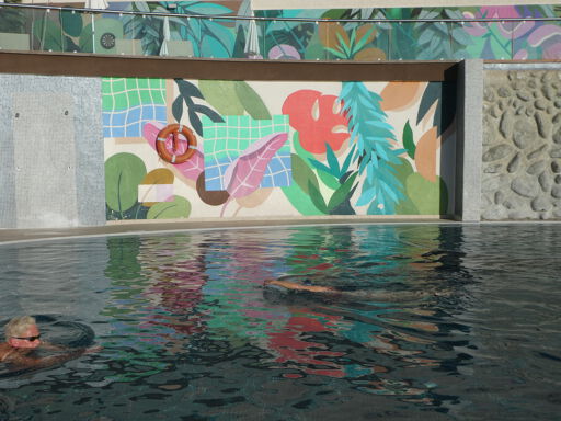 Pool walls