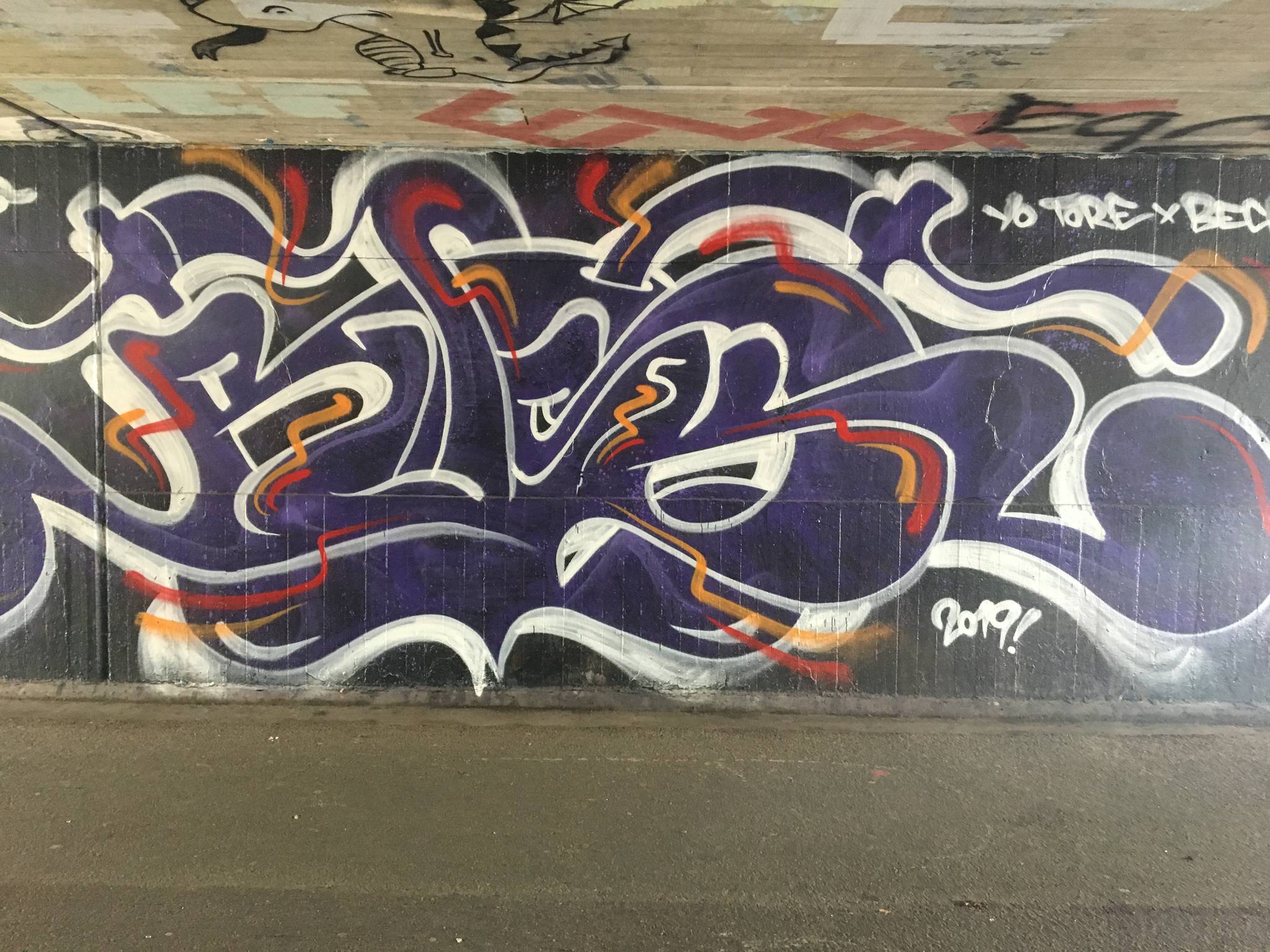 &mdash;Tunnel grafitti
