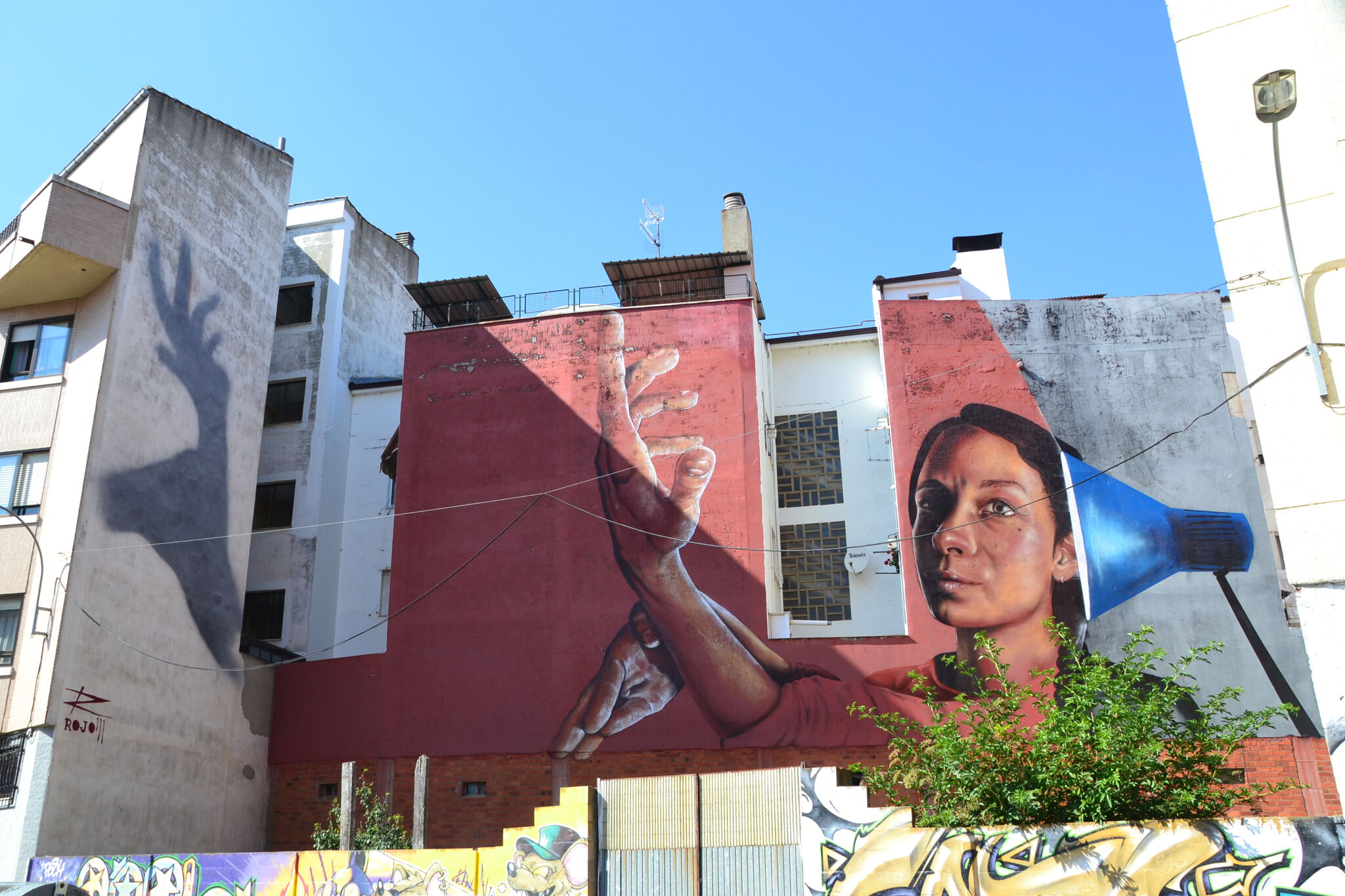 Rojo, El Rojo&mdash;Sombras / Shadows