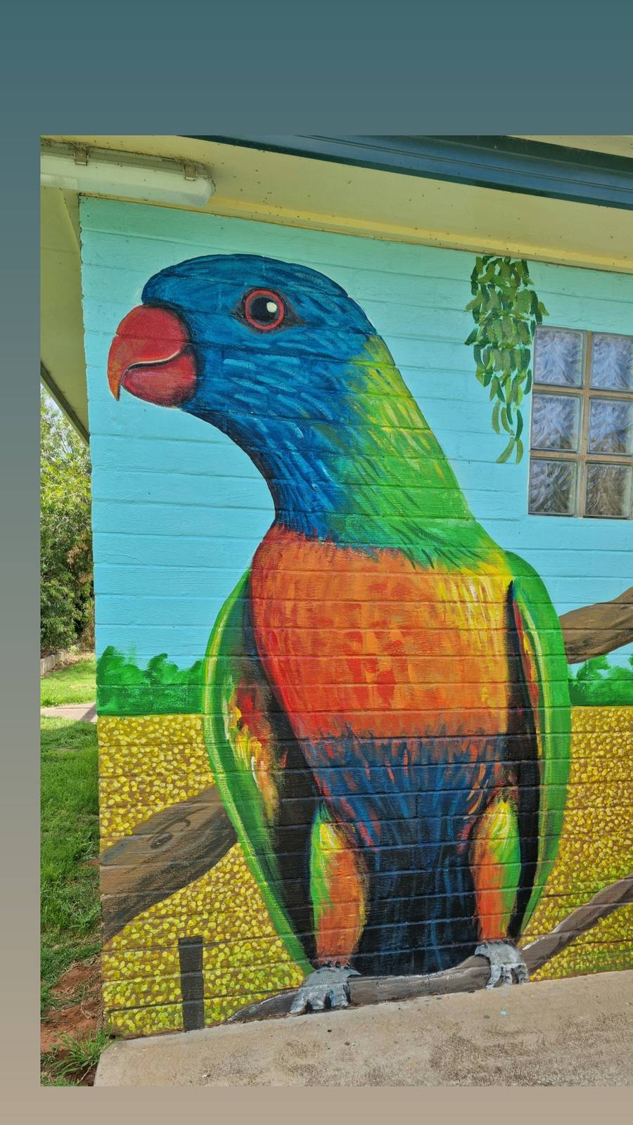 Tank Art&mdash;CR Wood Park Amenities Block Birds