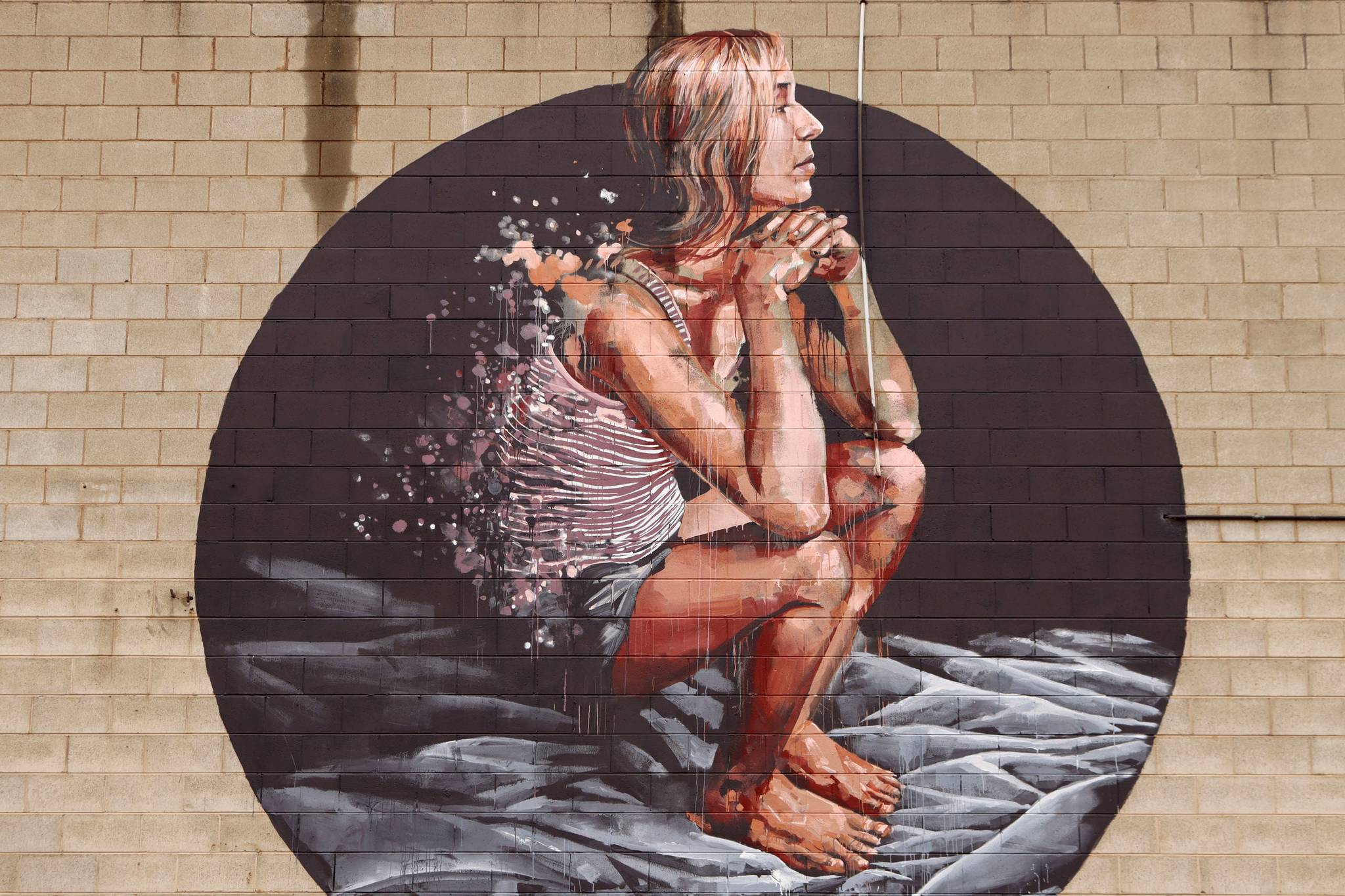 Fintan Magee&mdash;Waves
