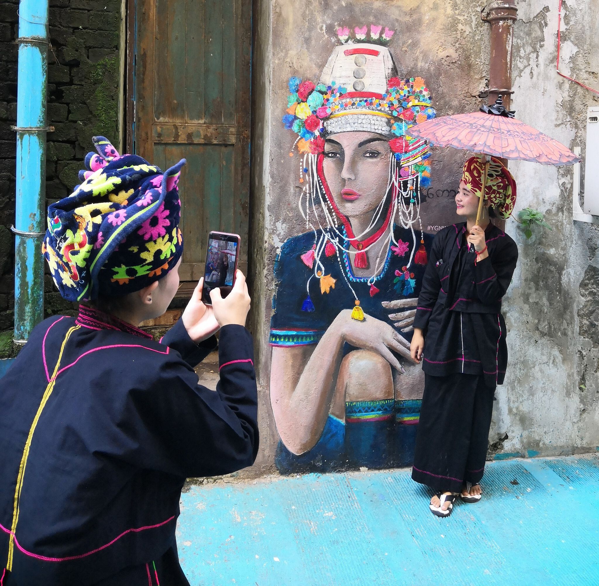 Delphine de Lorme&mdash;Thaw Htoo the Akha