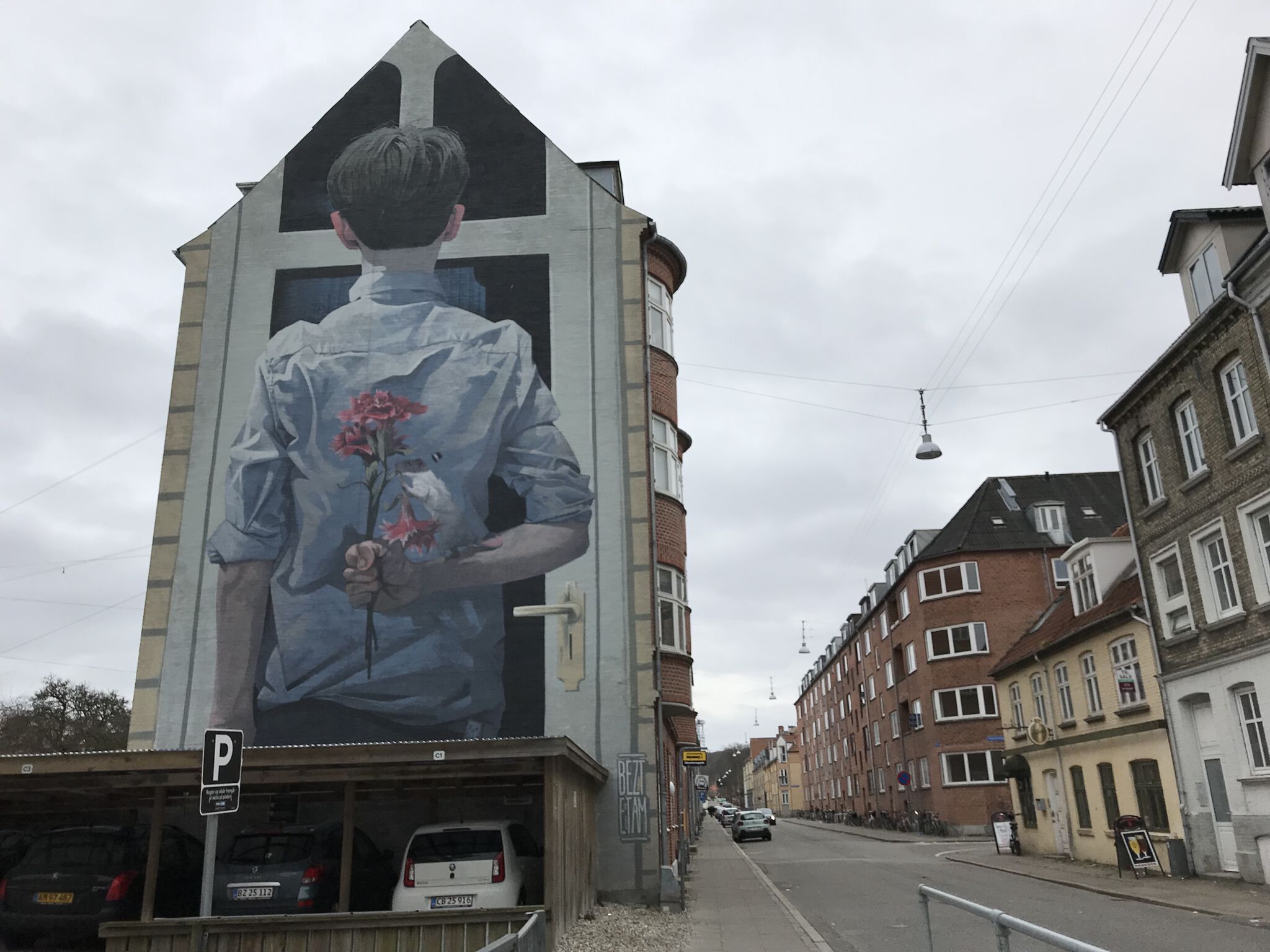 Bezt (Etam Cru)&mdash;"Meet her parents"