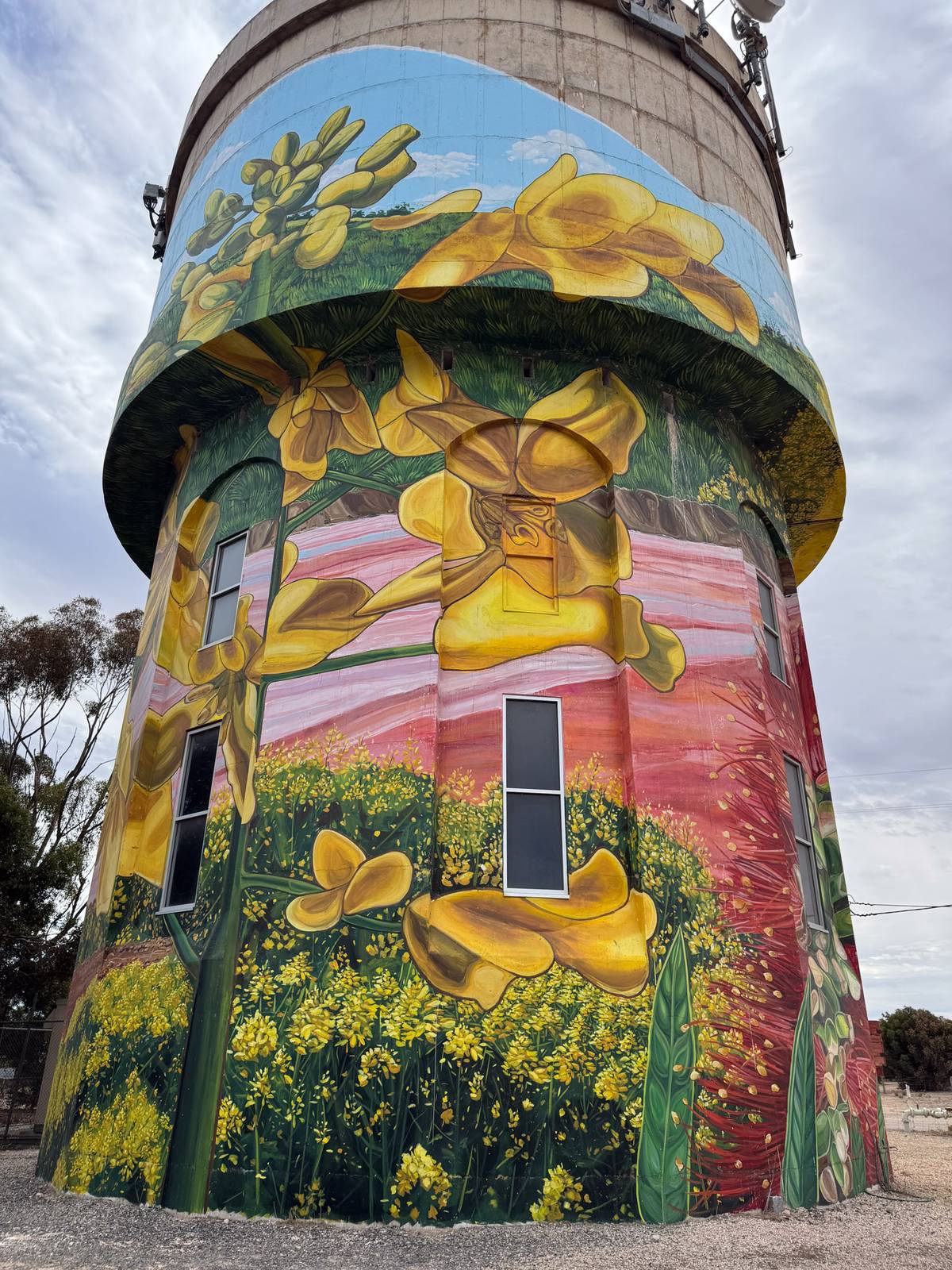 Jasmine Crisp&mdash;Yorketown Water Tank Mural