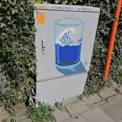 Tour Elentrik - Storm in een glas water