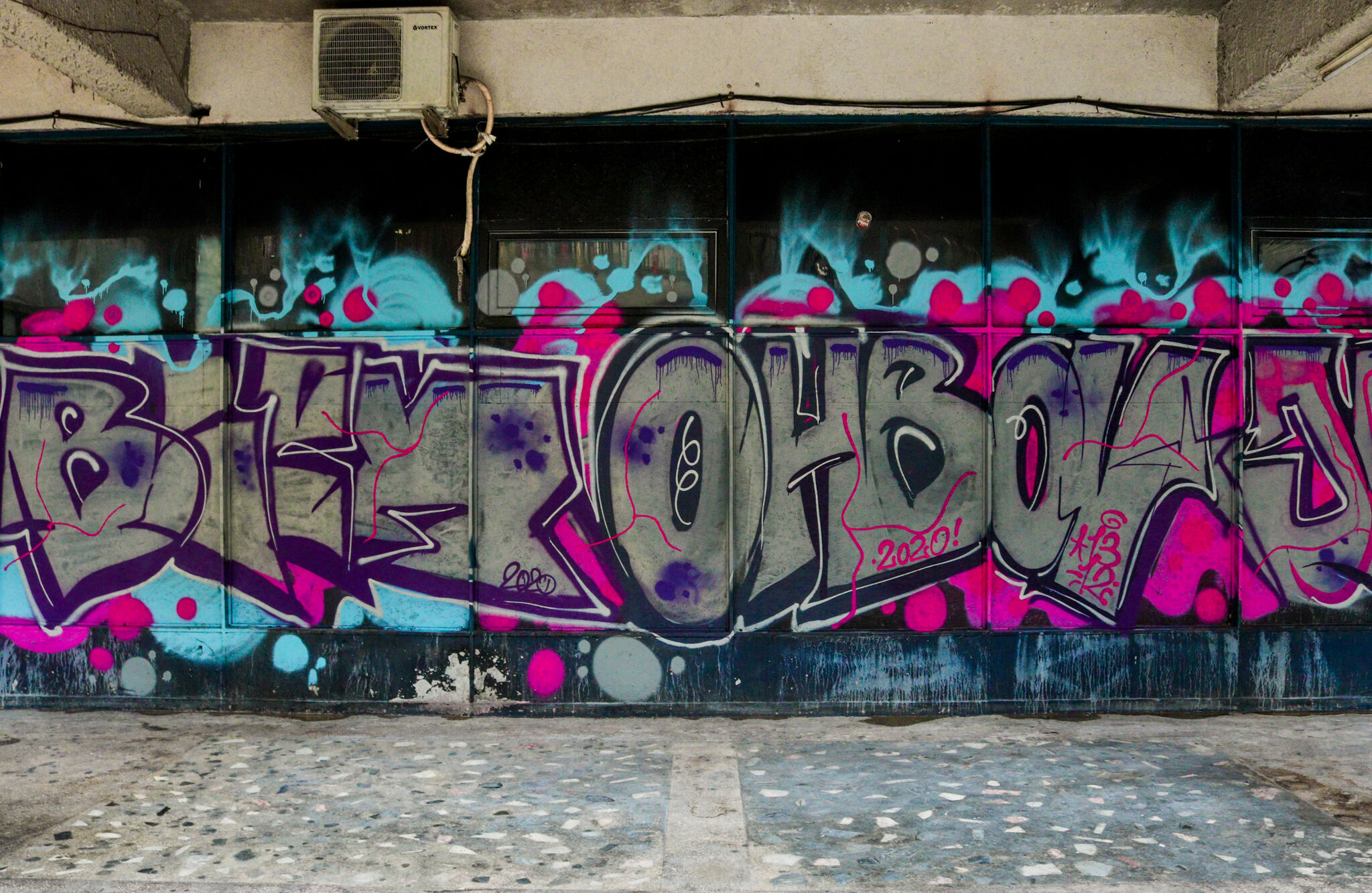 Alcaz, Sabin Aliosa, Burok, OhBoy, Biex, Harcea Pacea&mdash;La Cub Galleries