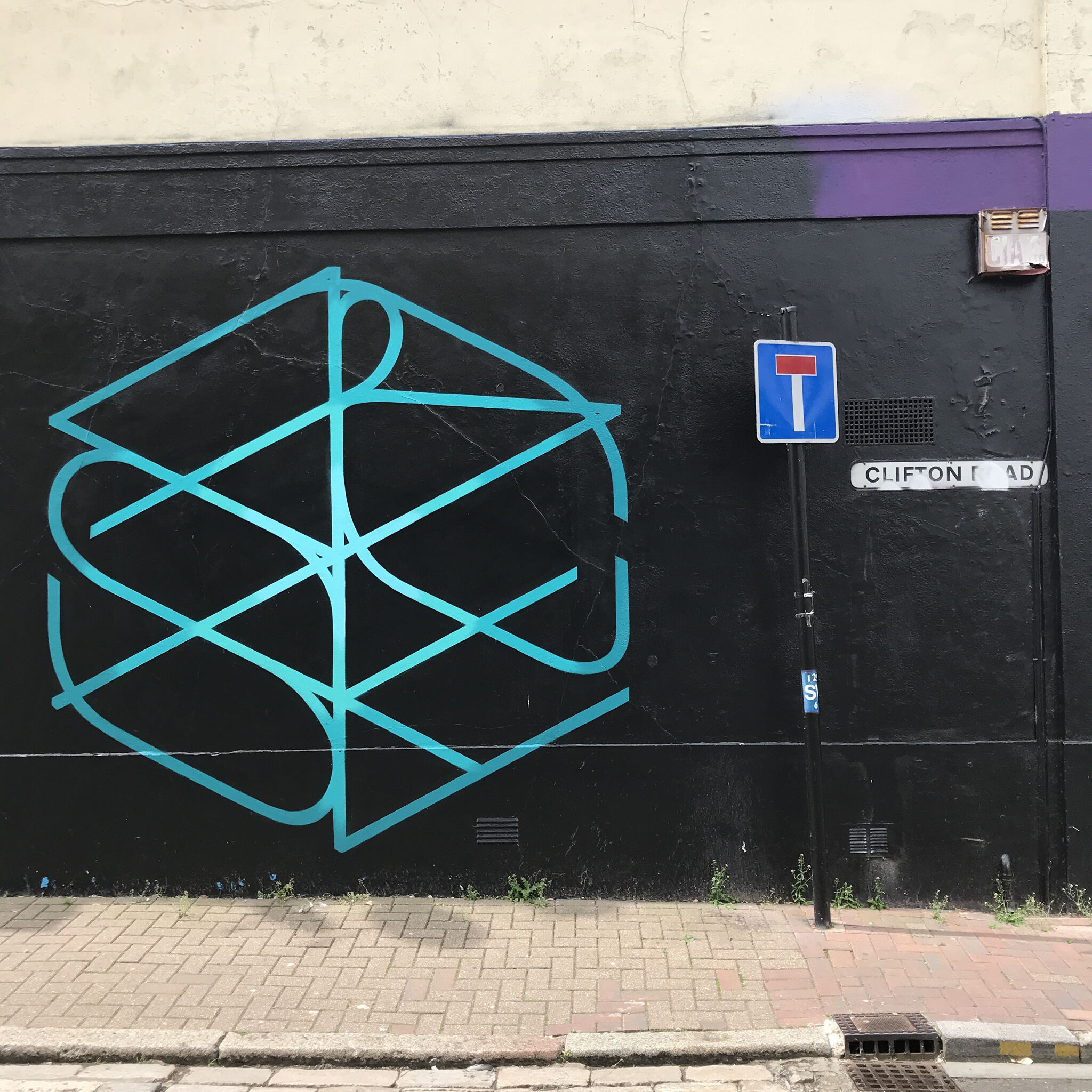 rooabrook, Koe1, Ketones6000, thisismidge, NZIE, Gary Stranger, pogo, RoosArt&mdash;Osborne Road Street Art Gallery