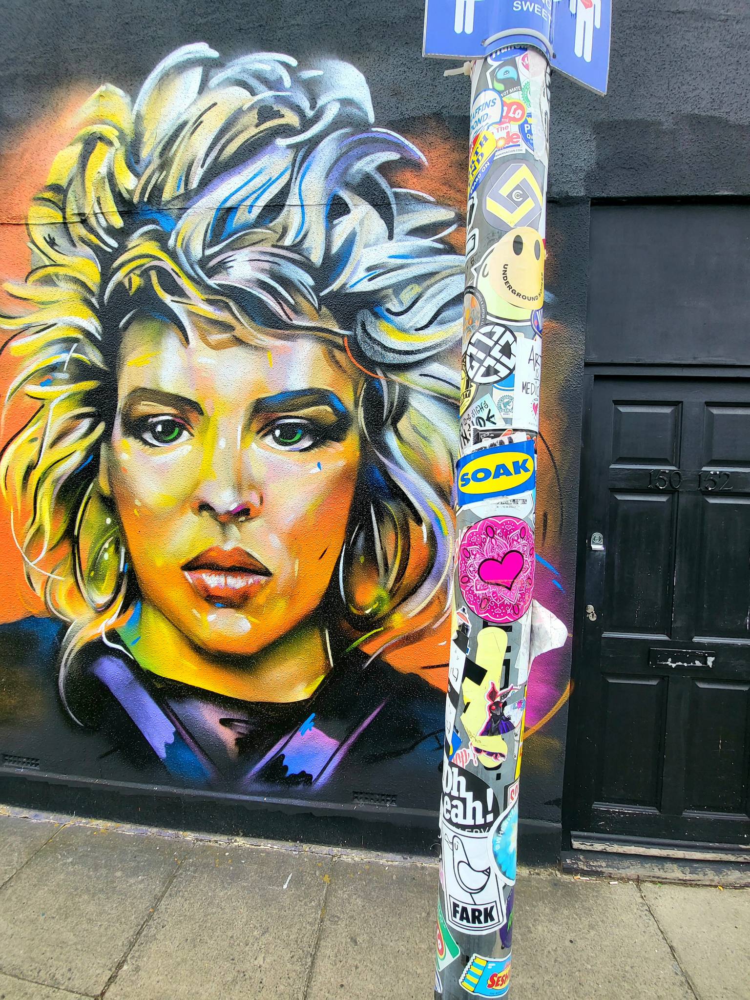 farkFK, Pogo, Pum Pum, Mook, thisismidge, Berk MLC, rooabrook, South Soak, RoosArt&mdash;The Corner Collective