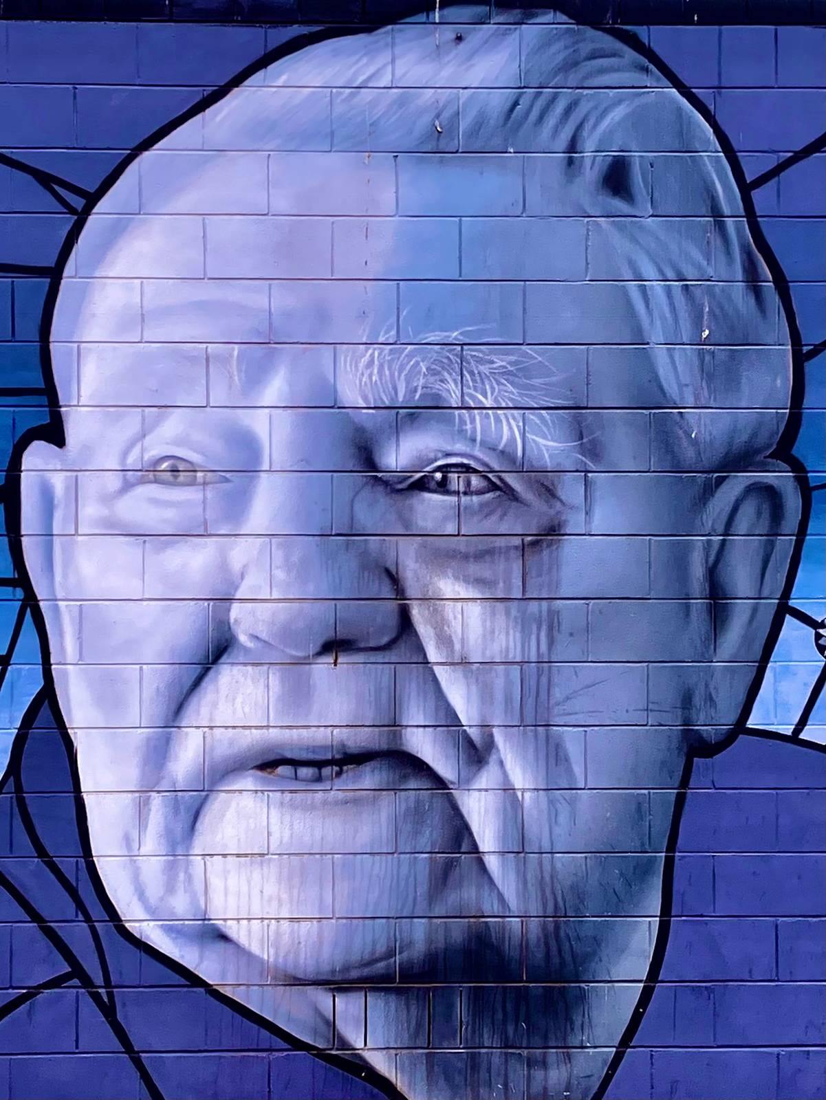 Sam Brooks&mdash;Des Parker