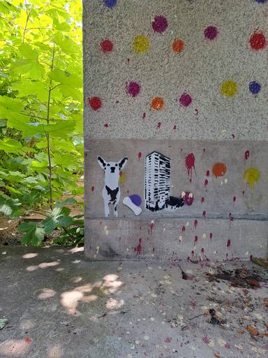 Dog & Skyscraper