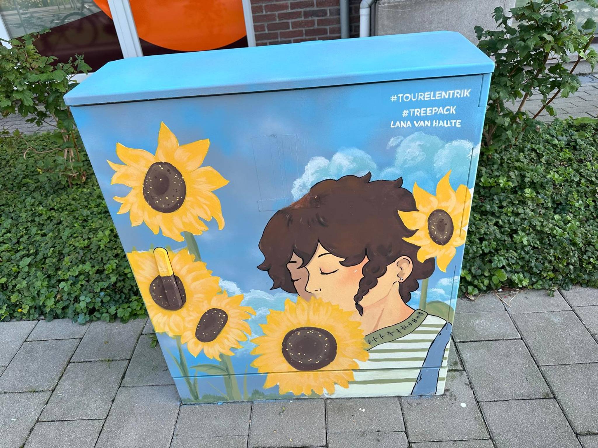 Lana Van Haute&mdash;Tour Elentrik - Warmte van de zon