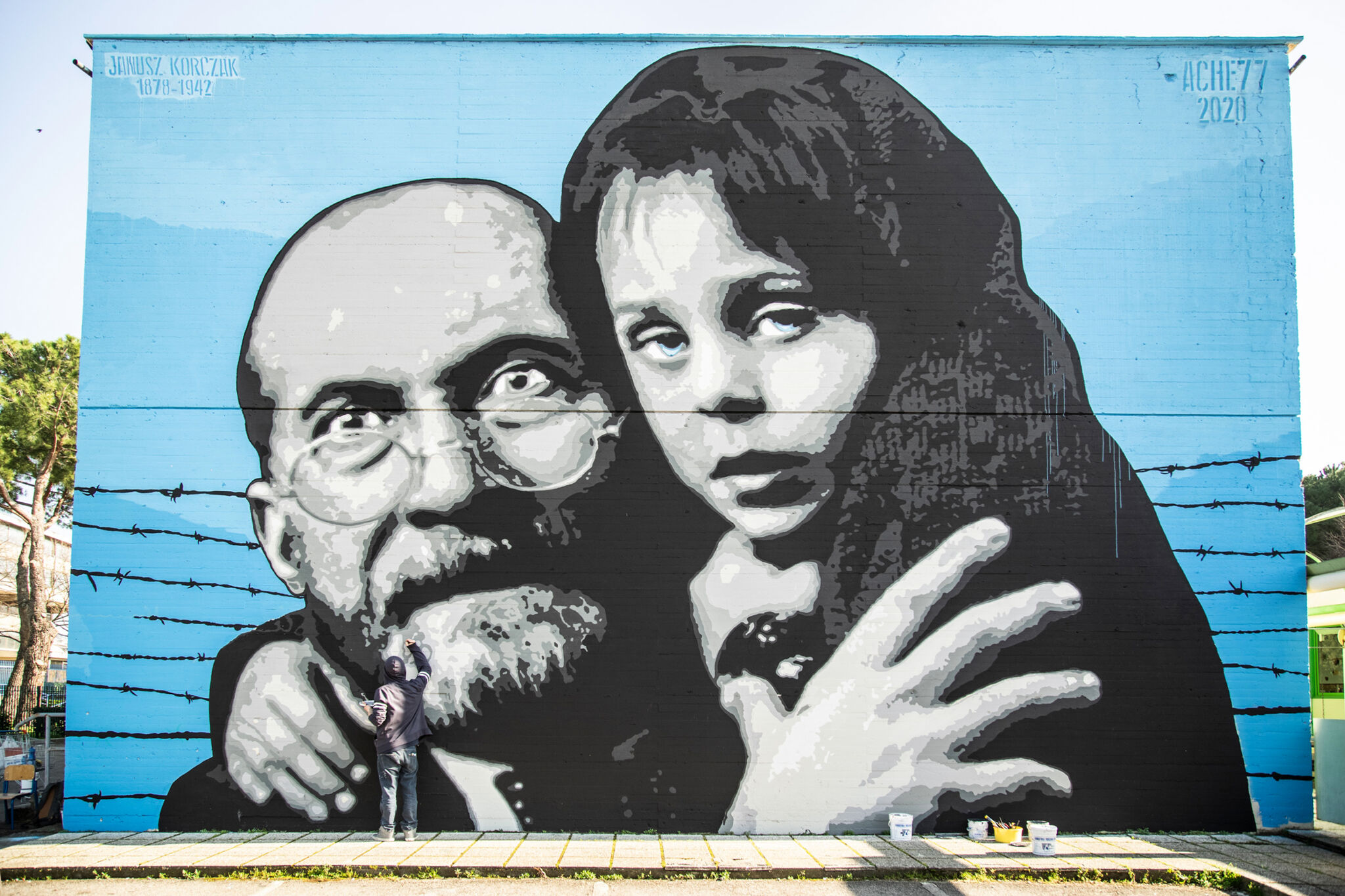 ache77&mdash;The Legacy