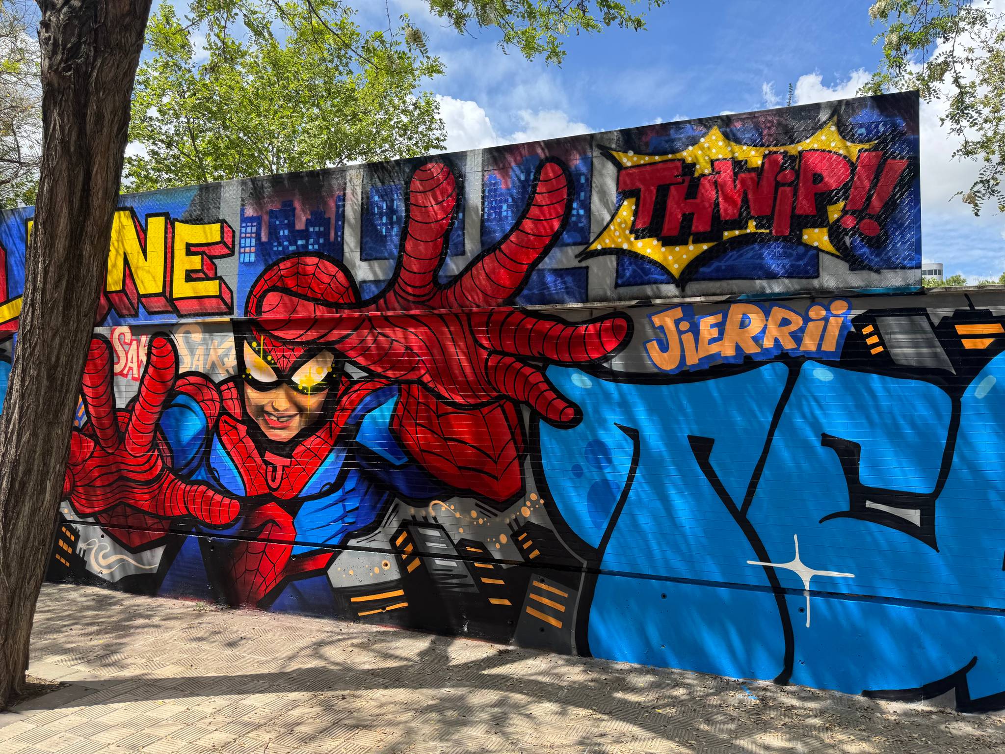 Alone198, Arto, Asben, Bame, Banana Paredes, Bizcui, Bore, Buda, Harfo, Zoor, Troncoso, Magma, Trach, Saure, Sawe, Nose, Kike AR Garcia, Grouper, Dase (ES)&mdash;Homenaje a Julione 2025