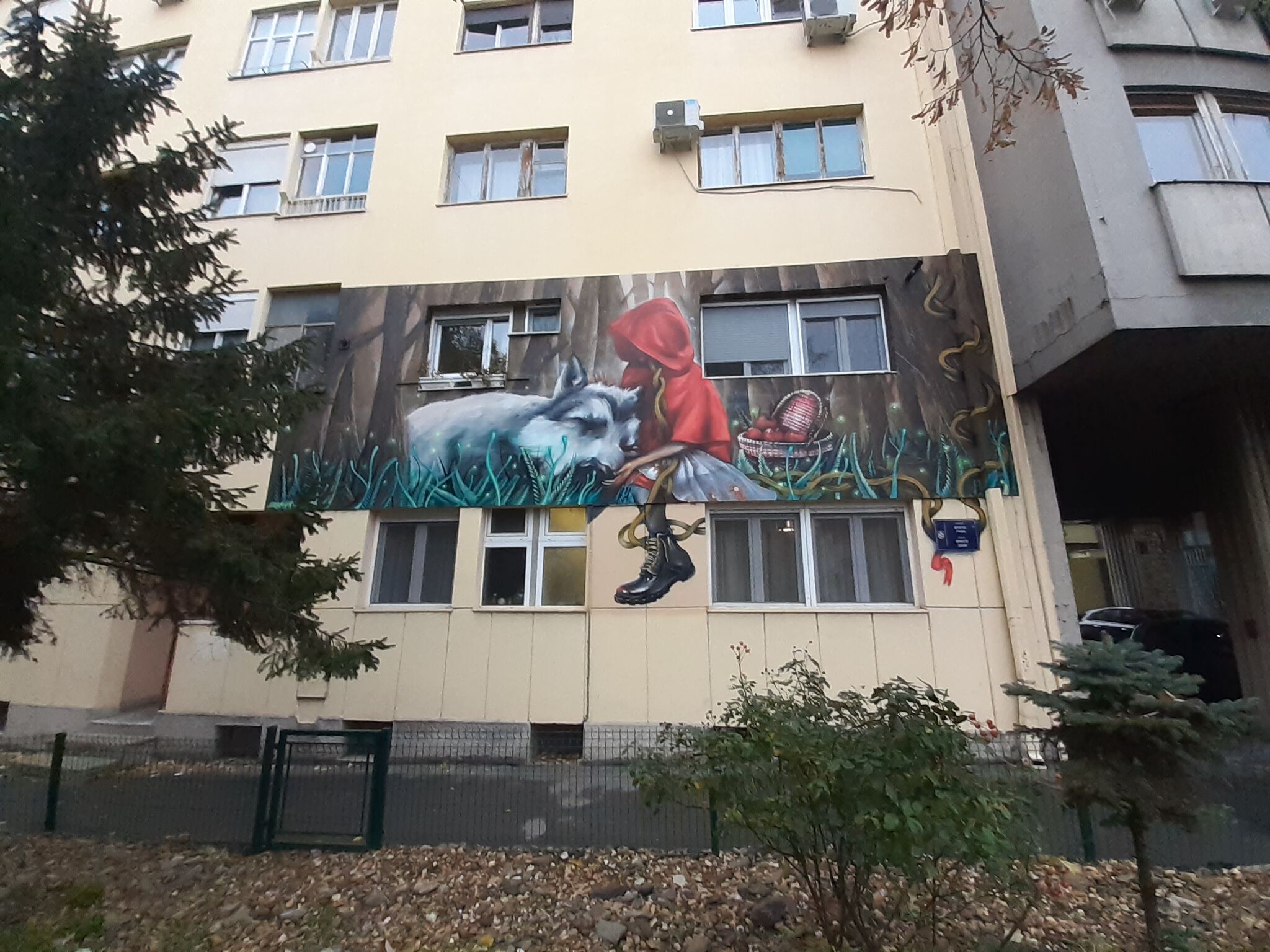 Endo, Quam&mdash;Little Red Riding Hood