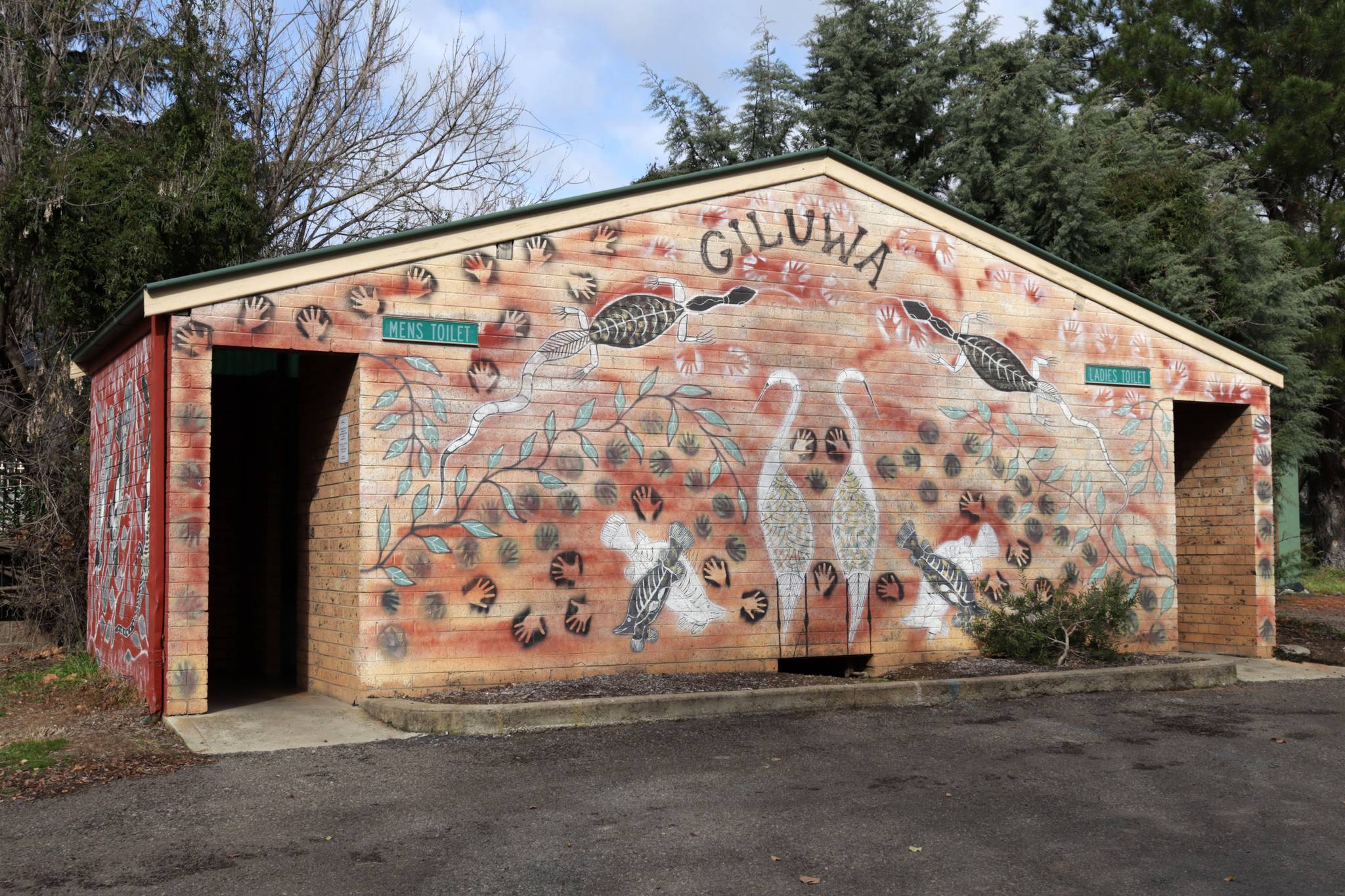 Dale Huddleston&mdash;Giluwa