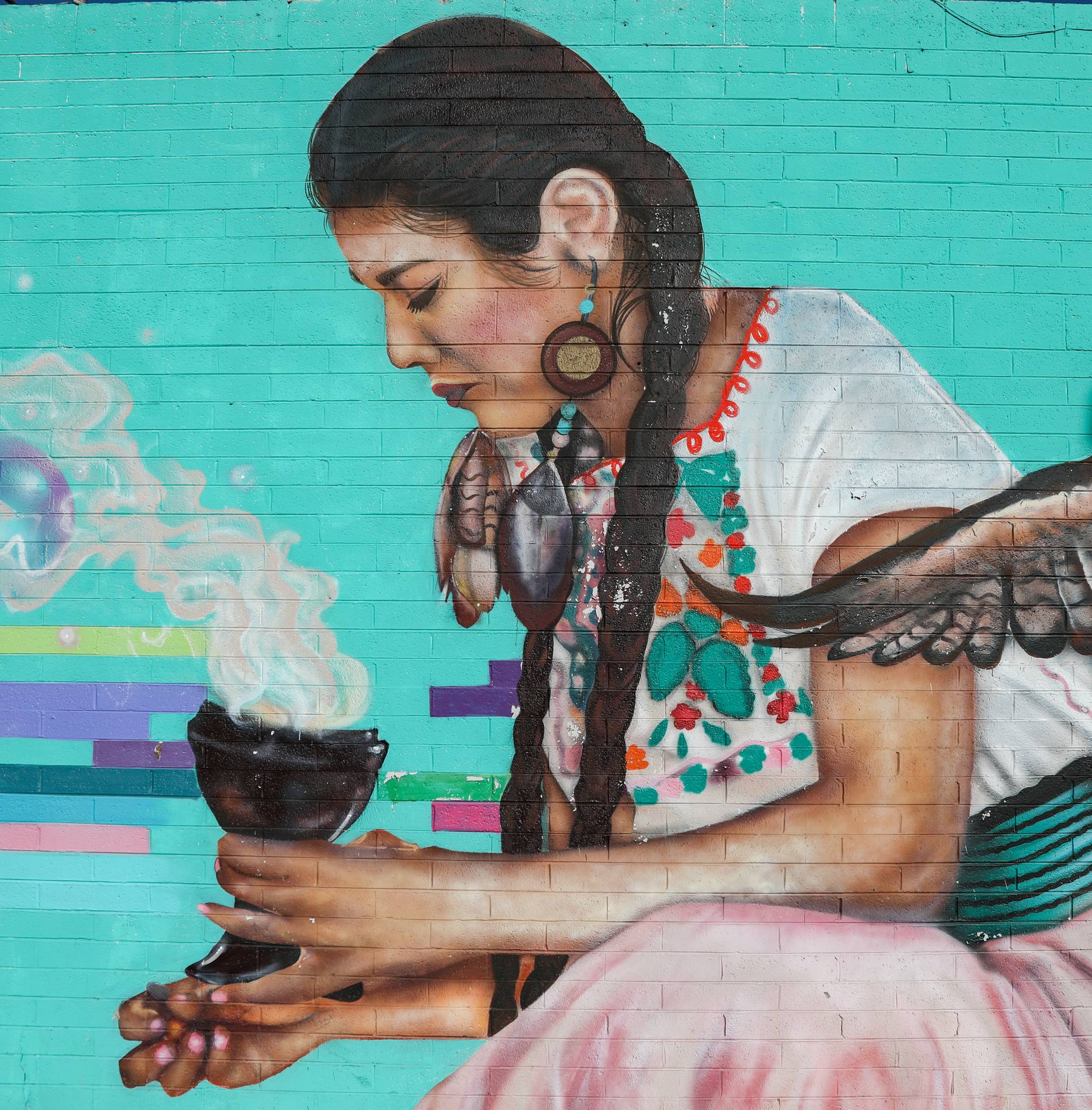 Lucinda "La Morena" Hinojos, La Morena&mdash;Medicine Woman