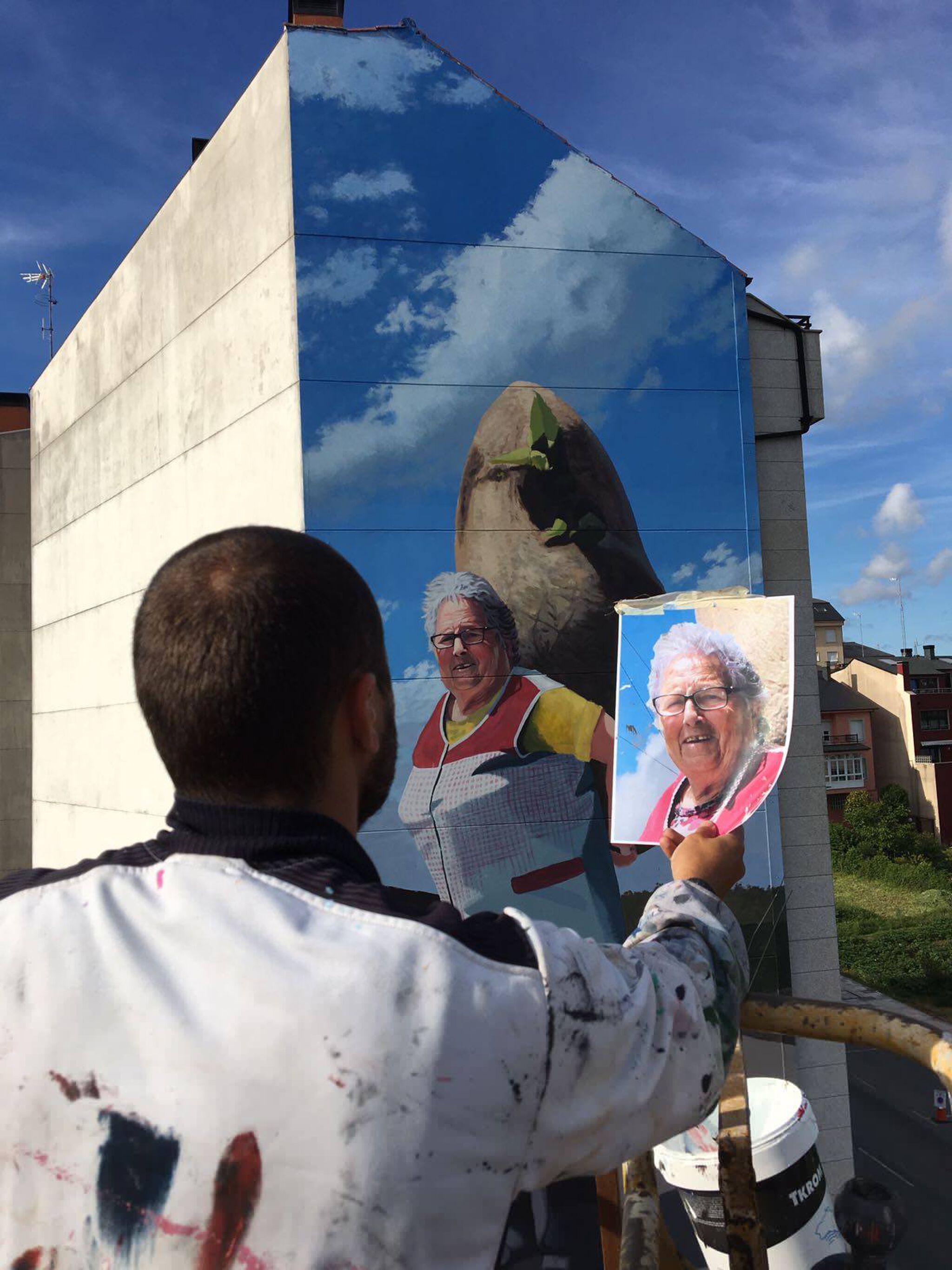 Yoseba MP&mdash;Fina de Carballo: A muller Nitromón