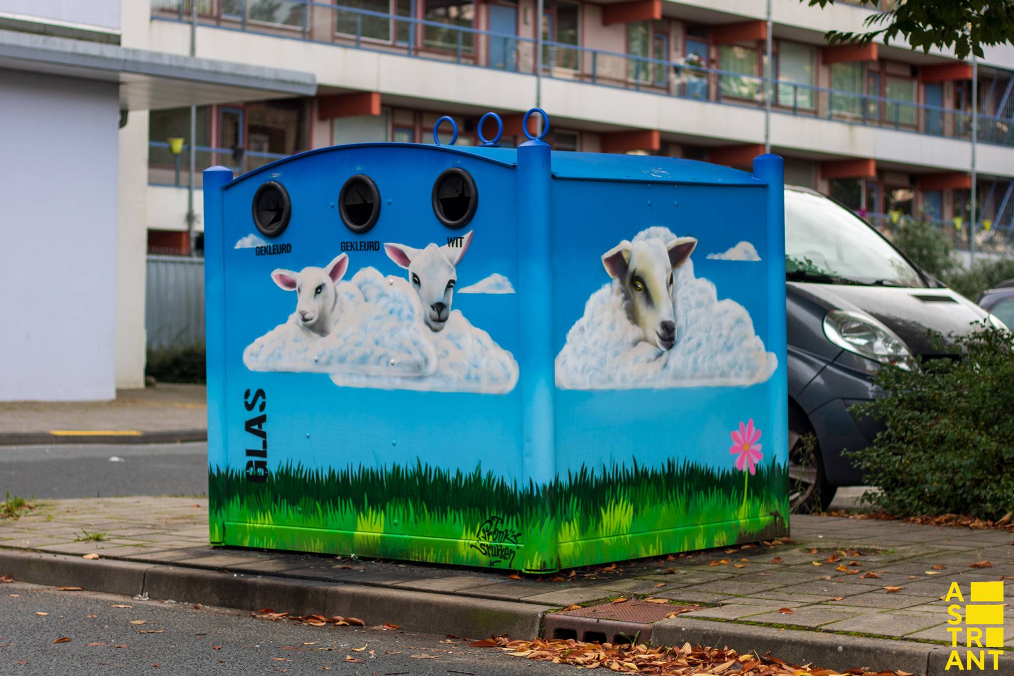 Pronk Stukken&mdash;Glasbakkunst