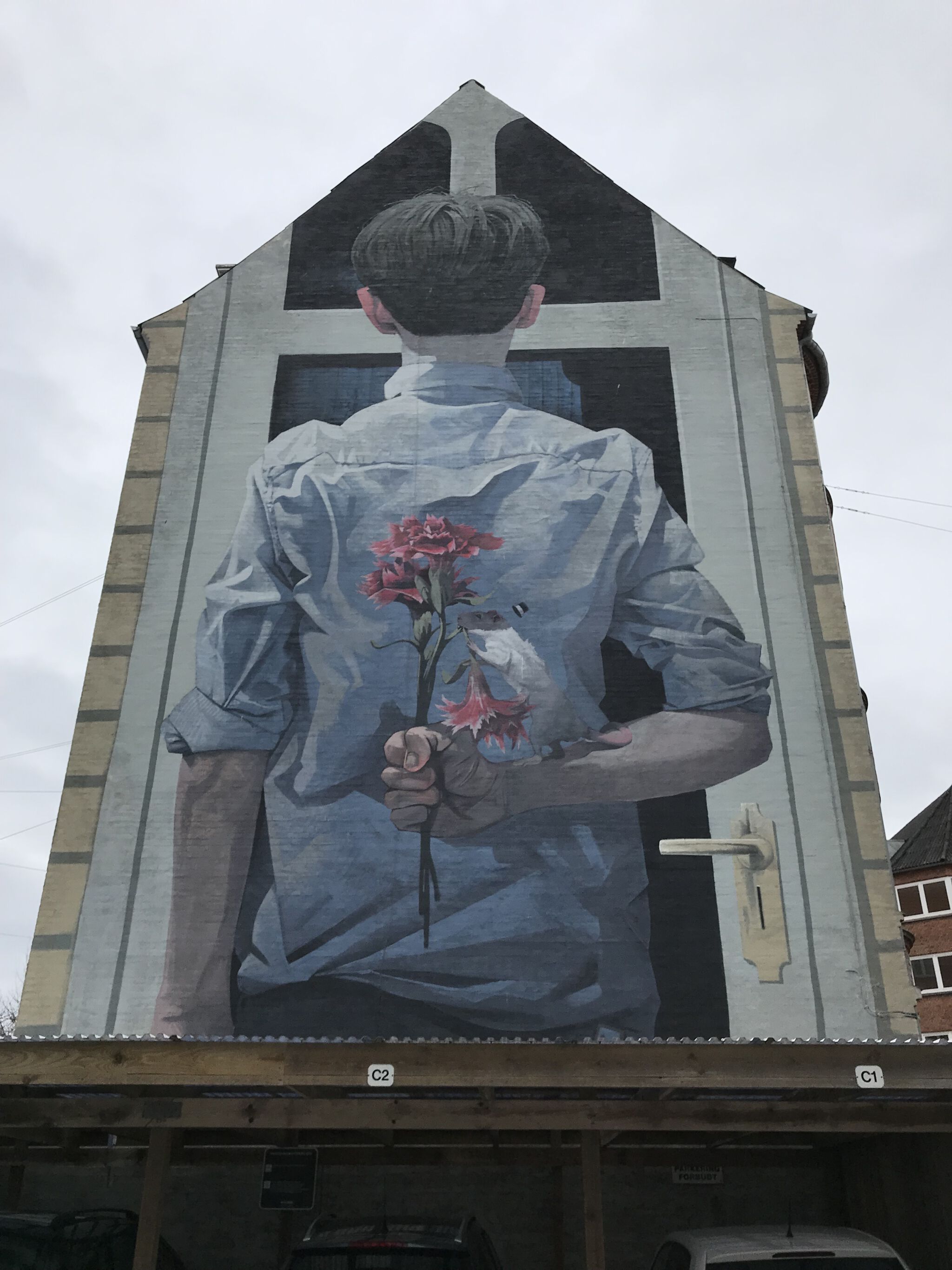 Bezt (Etam Cru)&mdash;"Meet her parents"
