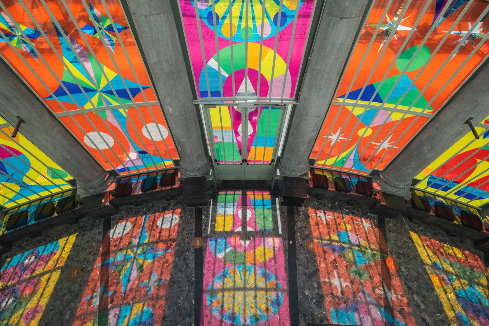 HELL'O&mdash;In-situ installation