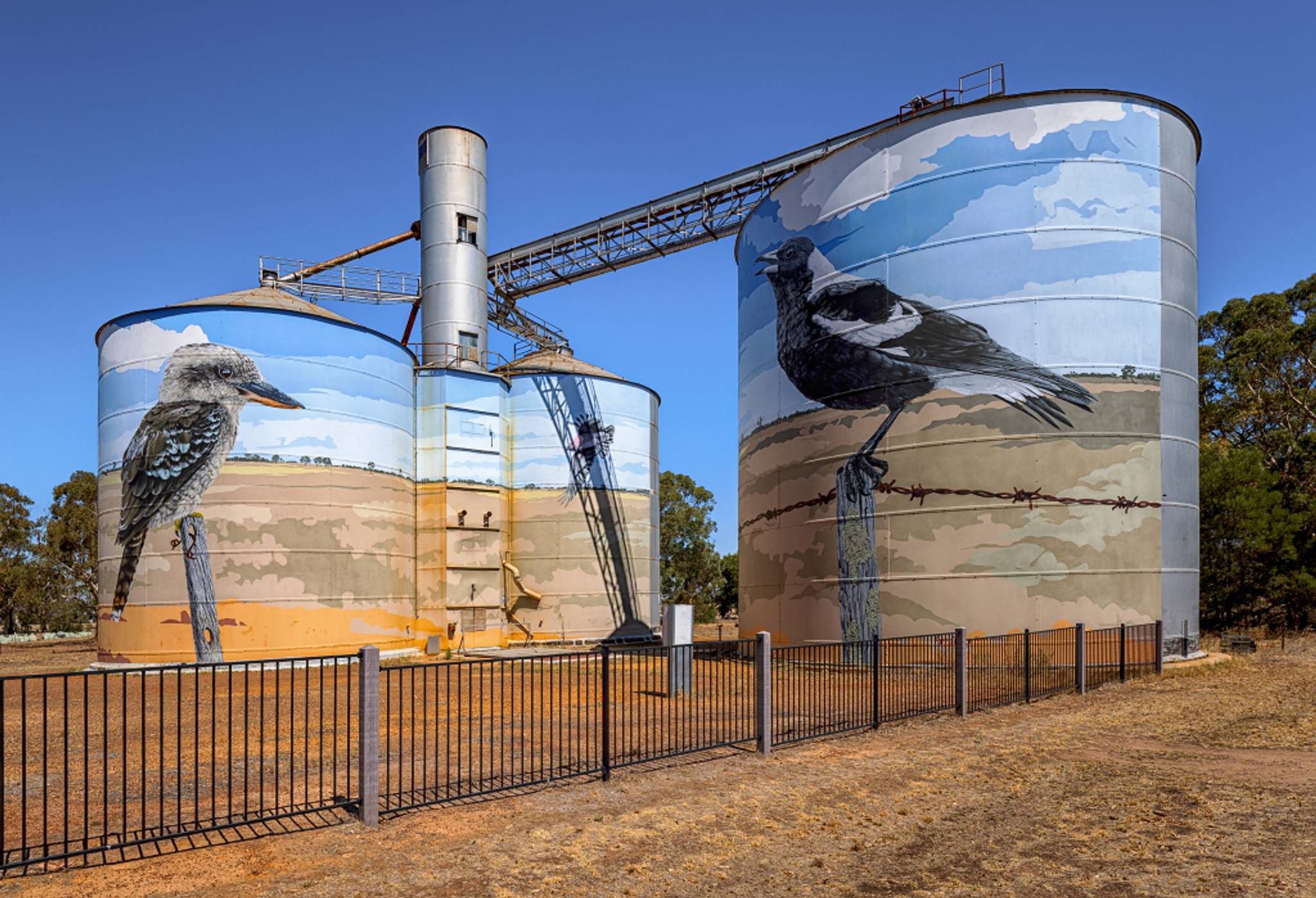 Geoffrey Carran&mdash;Goroke Silo Art