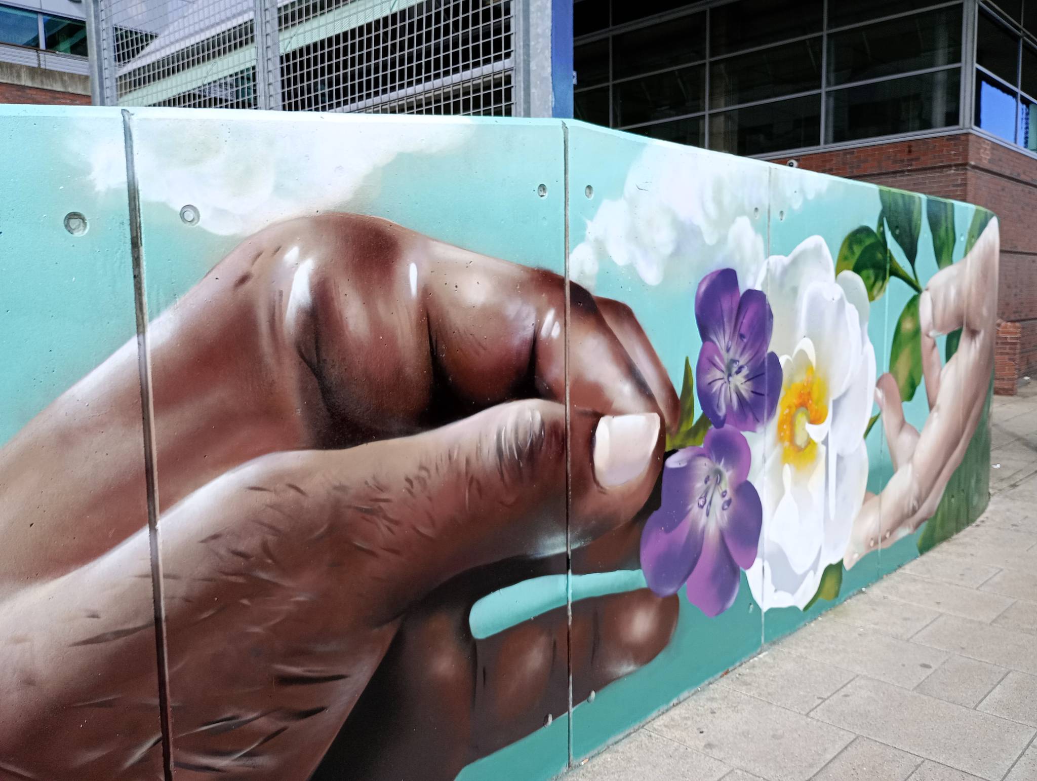 Peachzz&mdash;Pond Street Mural