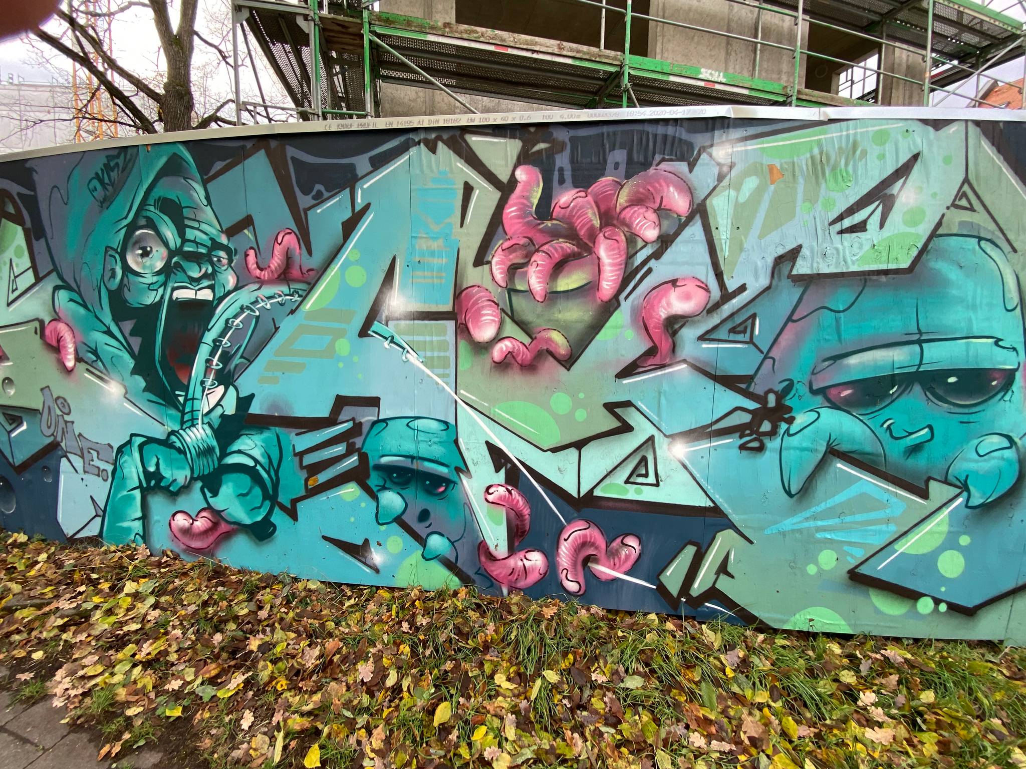 KL52&mdash;Freestyle-Fisching-Wall