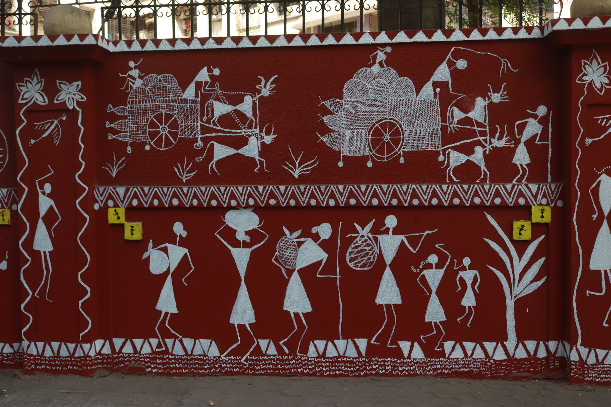 Ratna Singh&mdash;Warli – Going Back To The Roots at Ashok Avenue