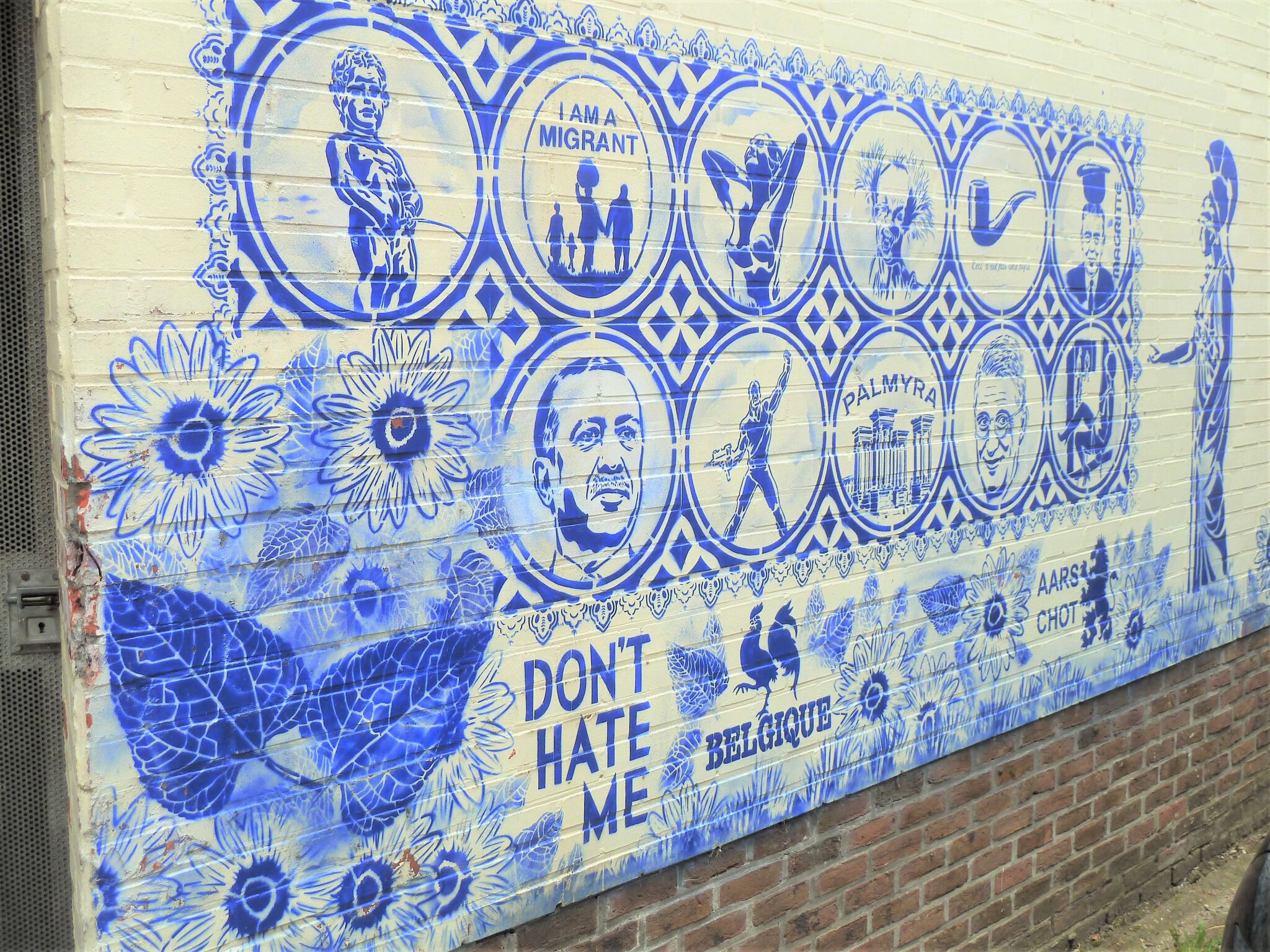 Hugo Kaagman&mdash;Belgium in Delft blue