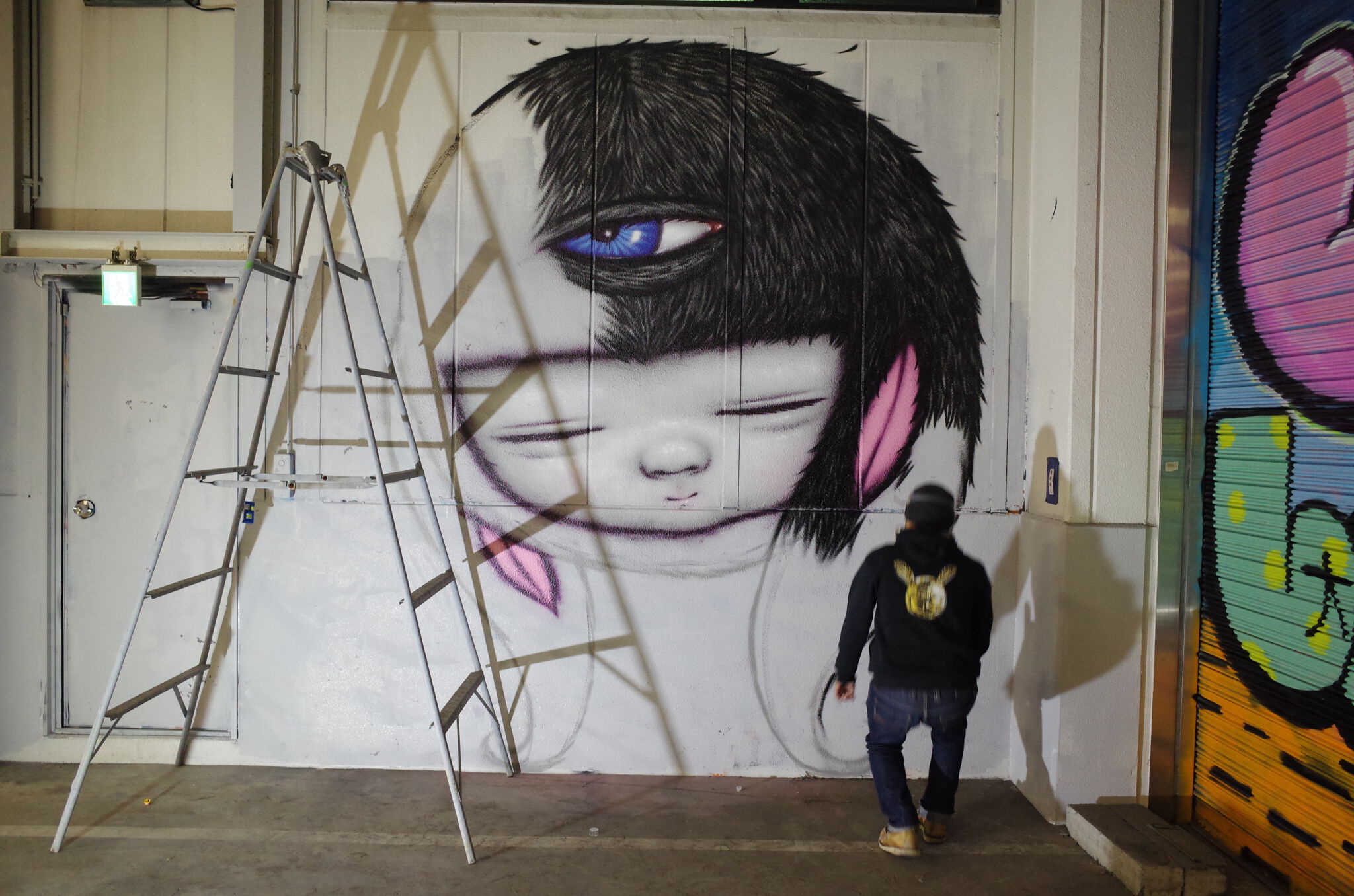 Fin DAC, Himbad, Captain Kris, Aito Kitazaki, cpwon, Remio, la_coulure_is_cool, headache_stencil, Paola Delfin, Dan Kitchener, Alex Face, MUEBON&mdash;street art garage tokyo @edogawall