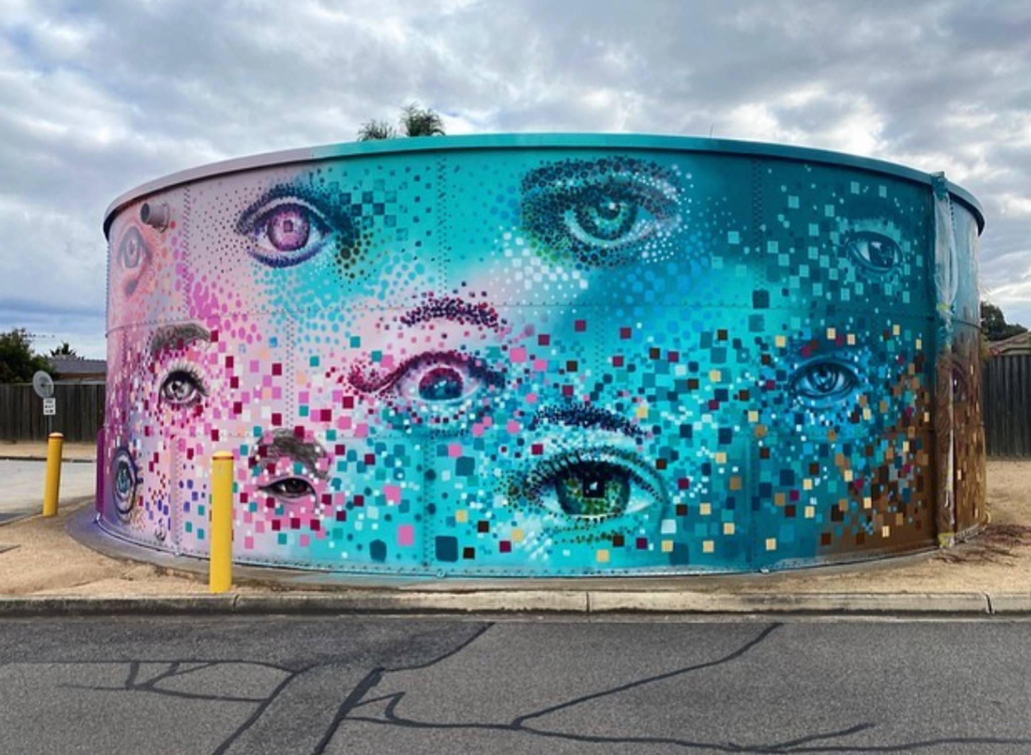 Mike Makatron, Conrad Bizjak&mdash;Delahey Water Tower Art