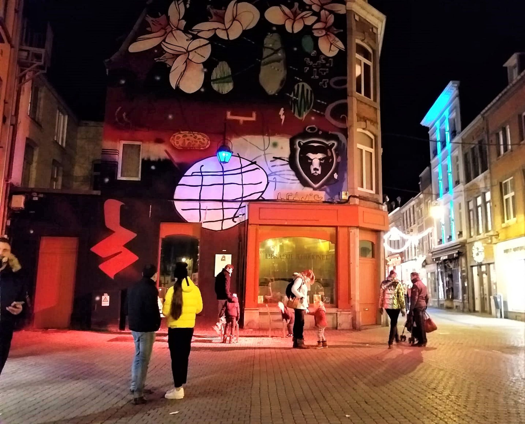 Propaganza Crew, DAN BRAULT&mdash;Des fleurs pour Namur