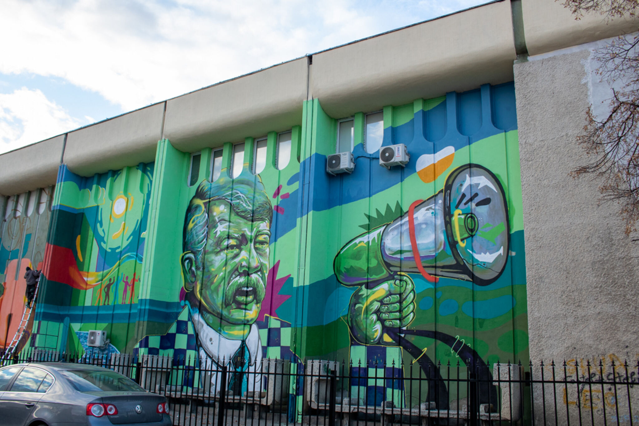 Harcea Pacea, Kuser, Frag Menta, Vladude&mdash;Solidarity through creativity