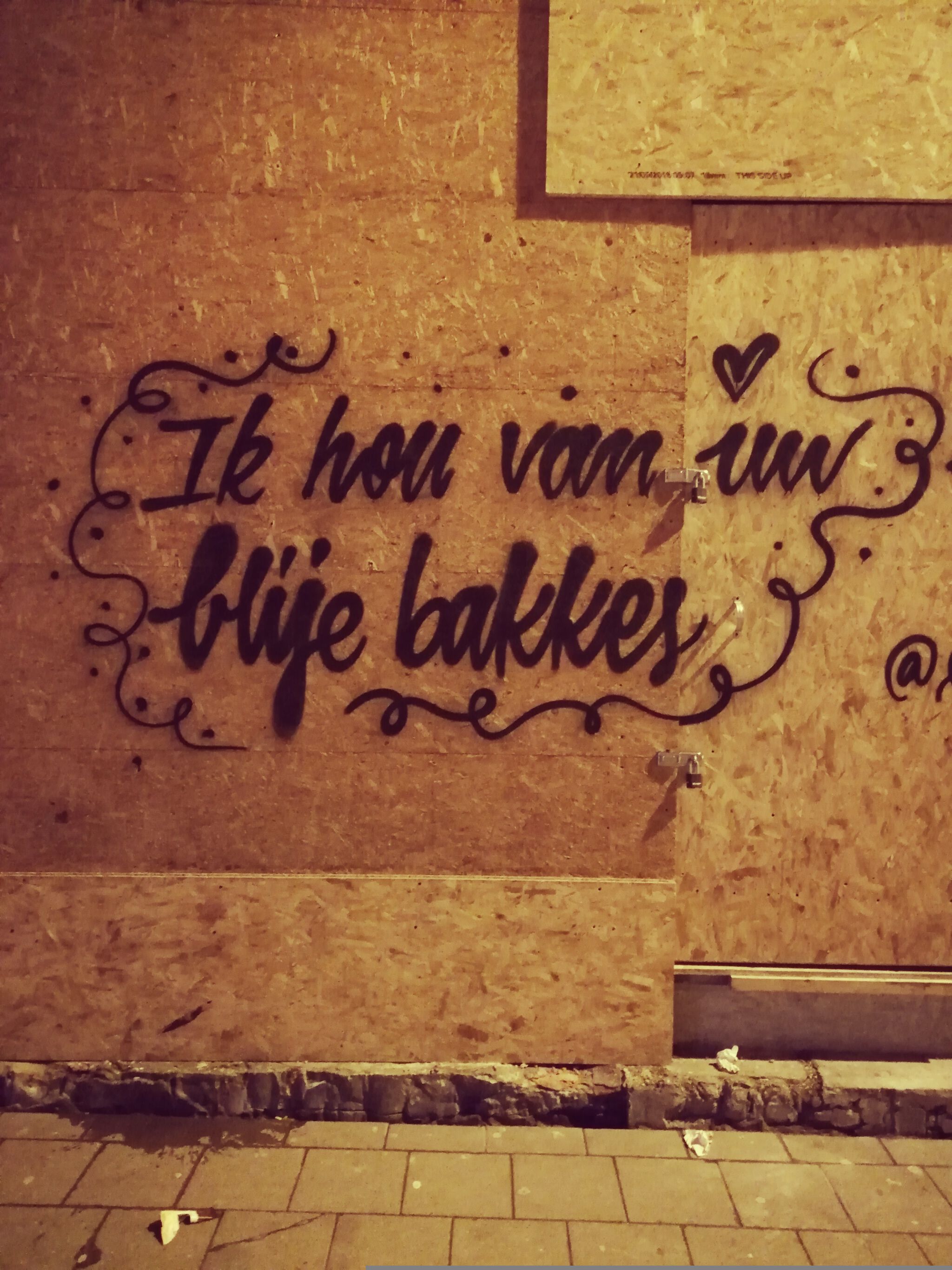 straatletters&mdash;Blije bakkes
