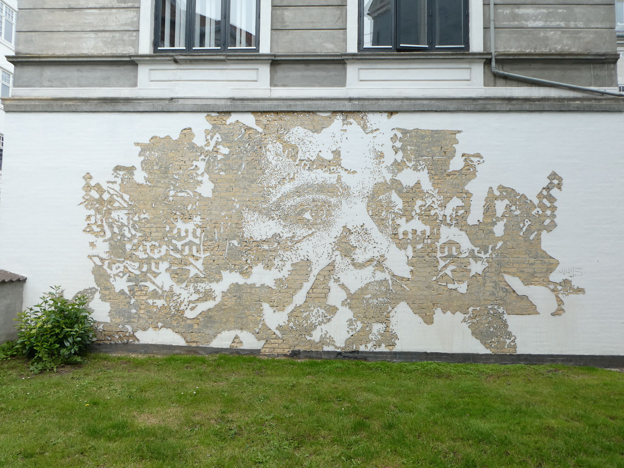 Vhils&mdash;Scratches the Surface of Denmark