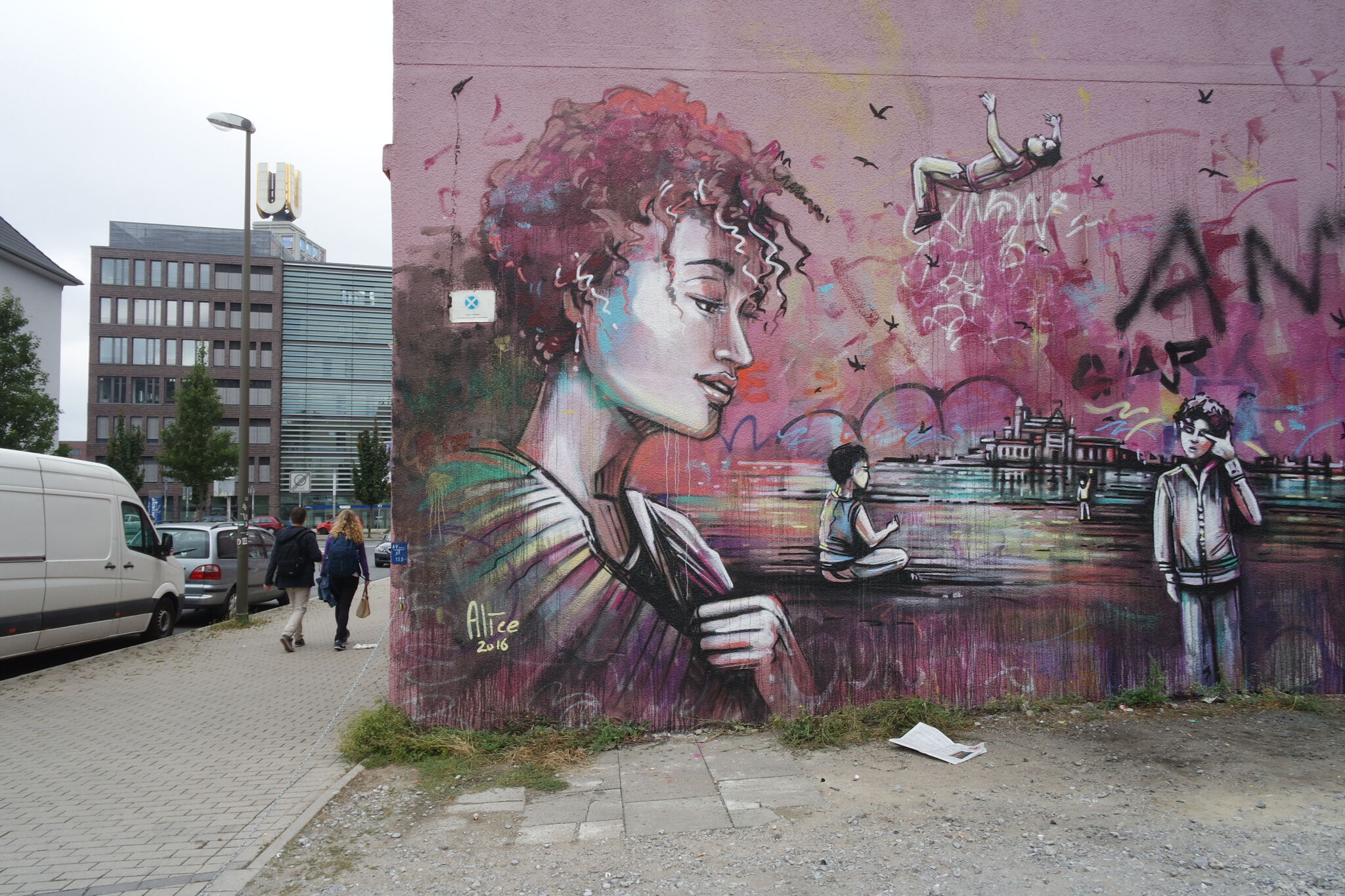 Alice Pasquini&mdash;ALICE PASQUINI (IT) at Humboltstrasse/Langestrasse