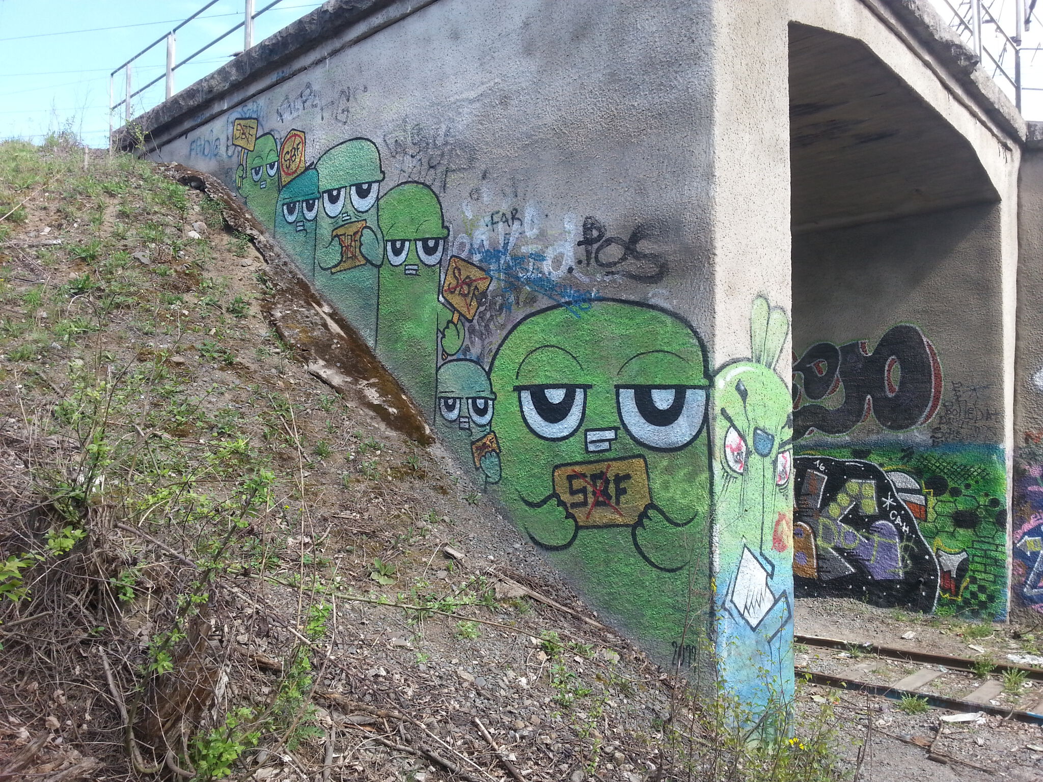 Kyr, Kino, Asky, Bait&mdash;Hatanpää wall of fame