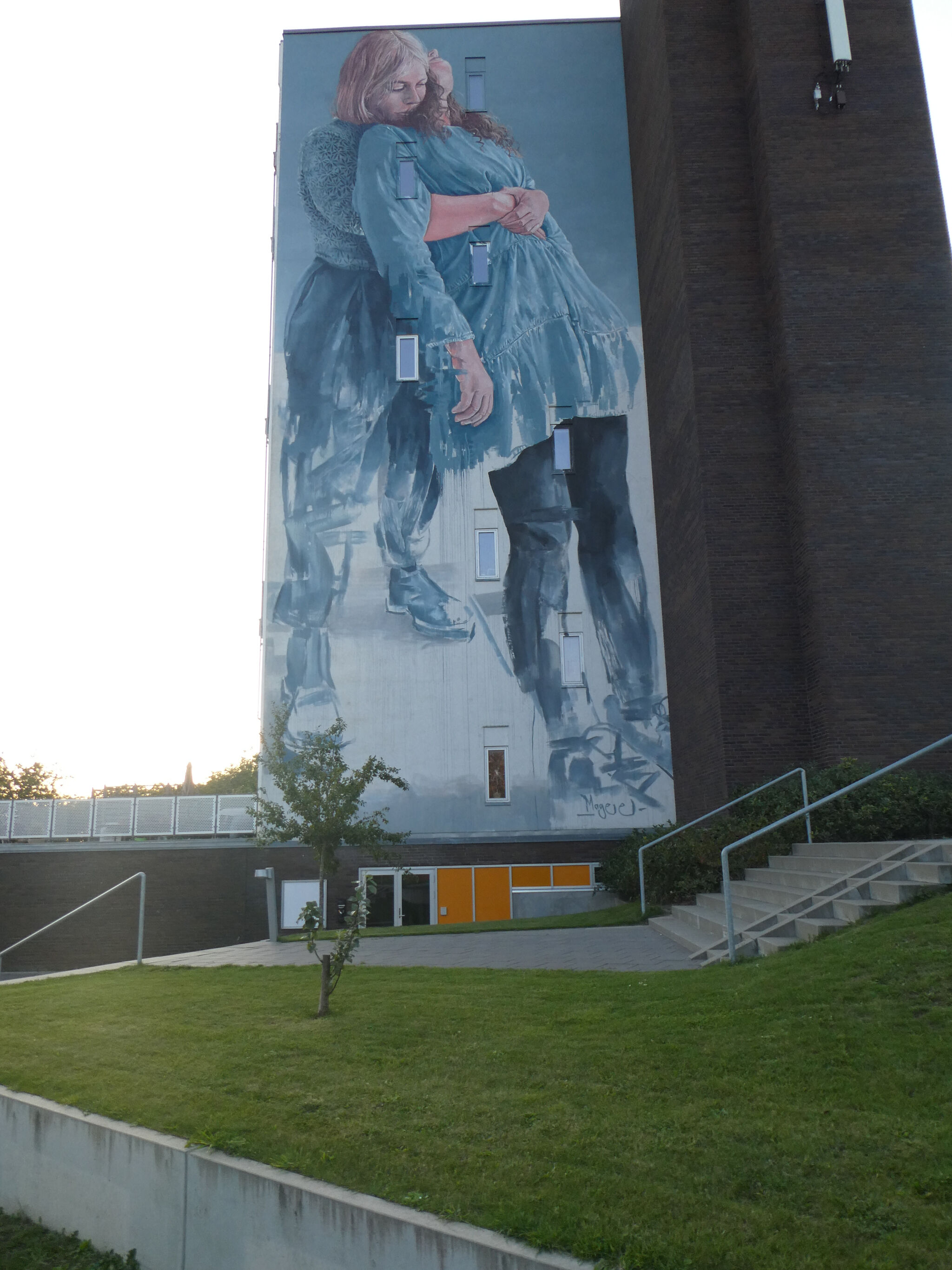 Fintan Magee&mdash;Structure