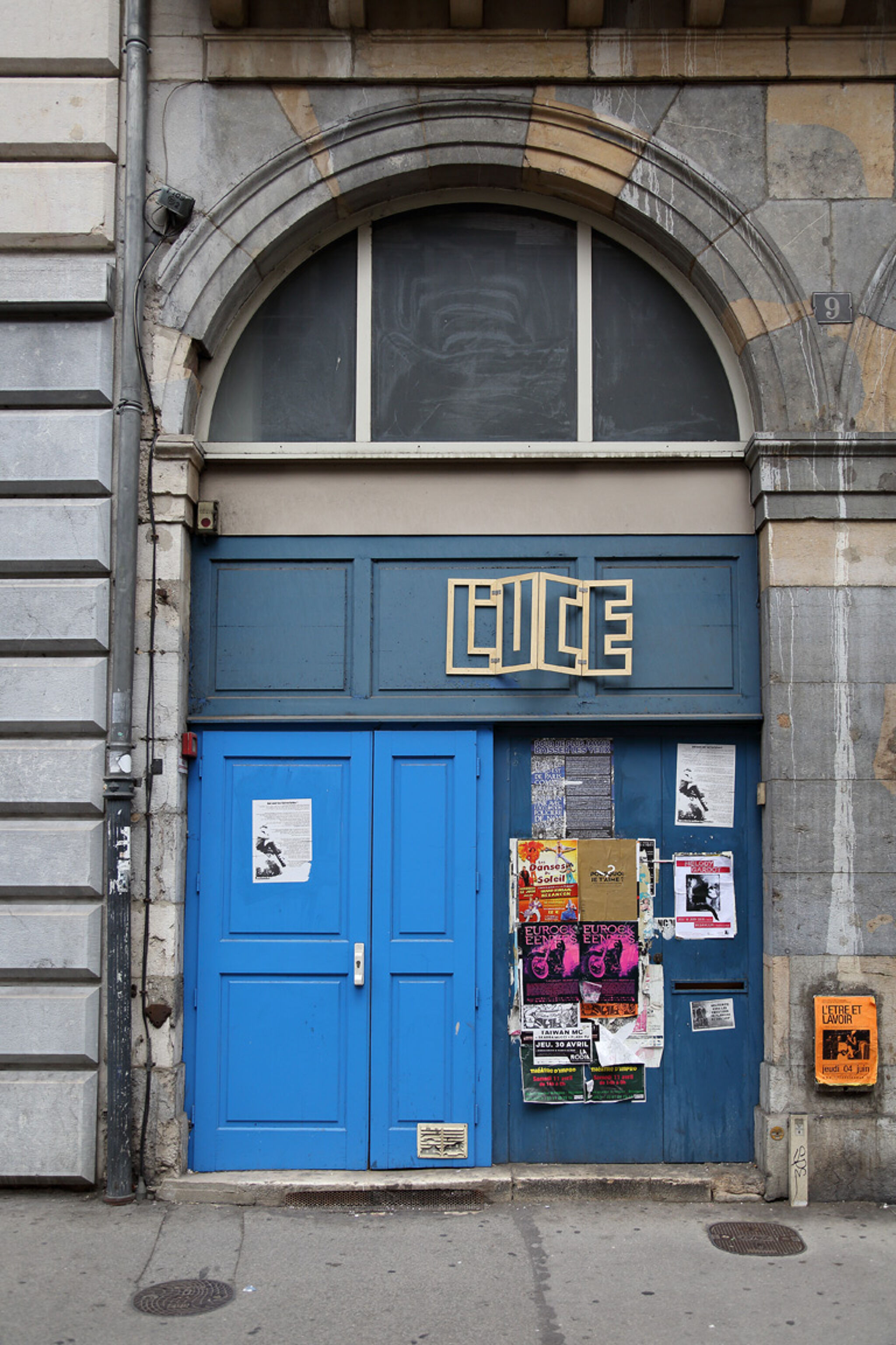 Luce&mdash;Despegable